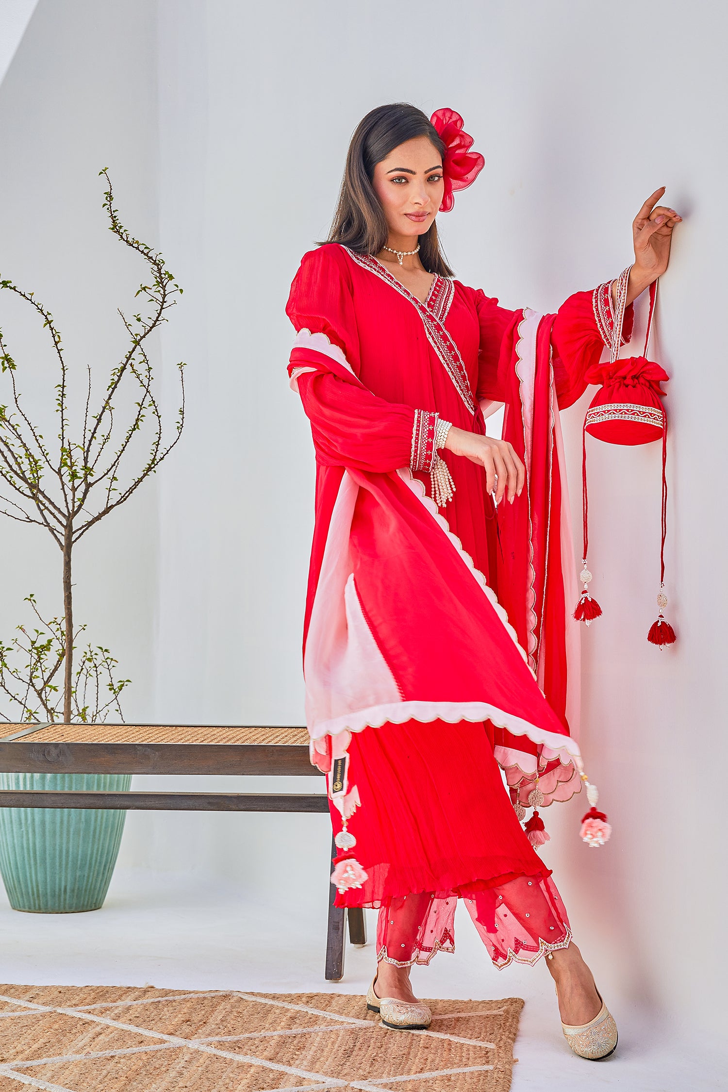 Khel Kavita Red Set