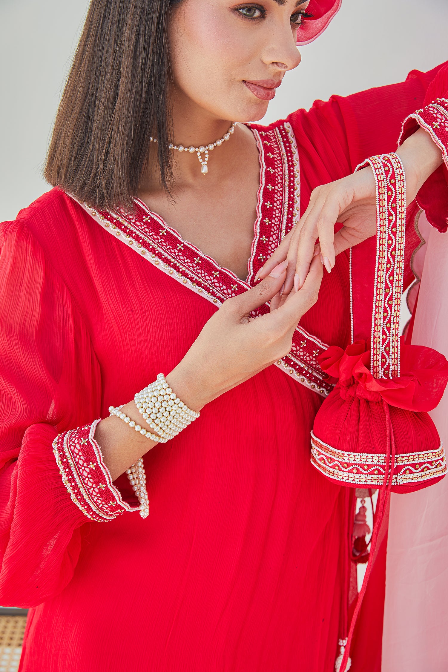 Khel Kavita Red Set