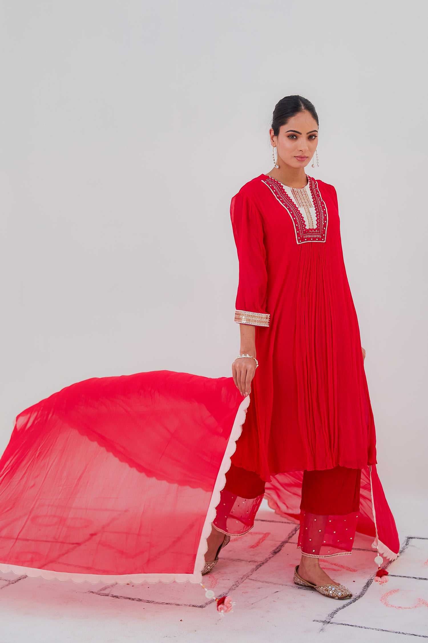 Khel Tejas Red Set