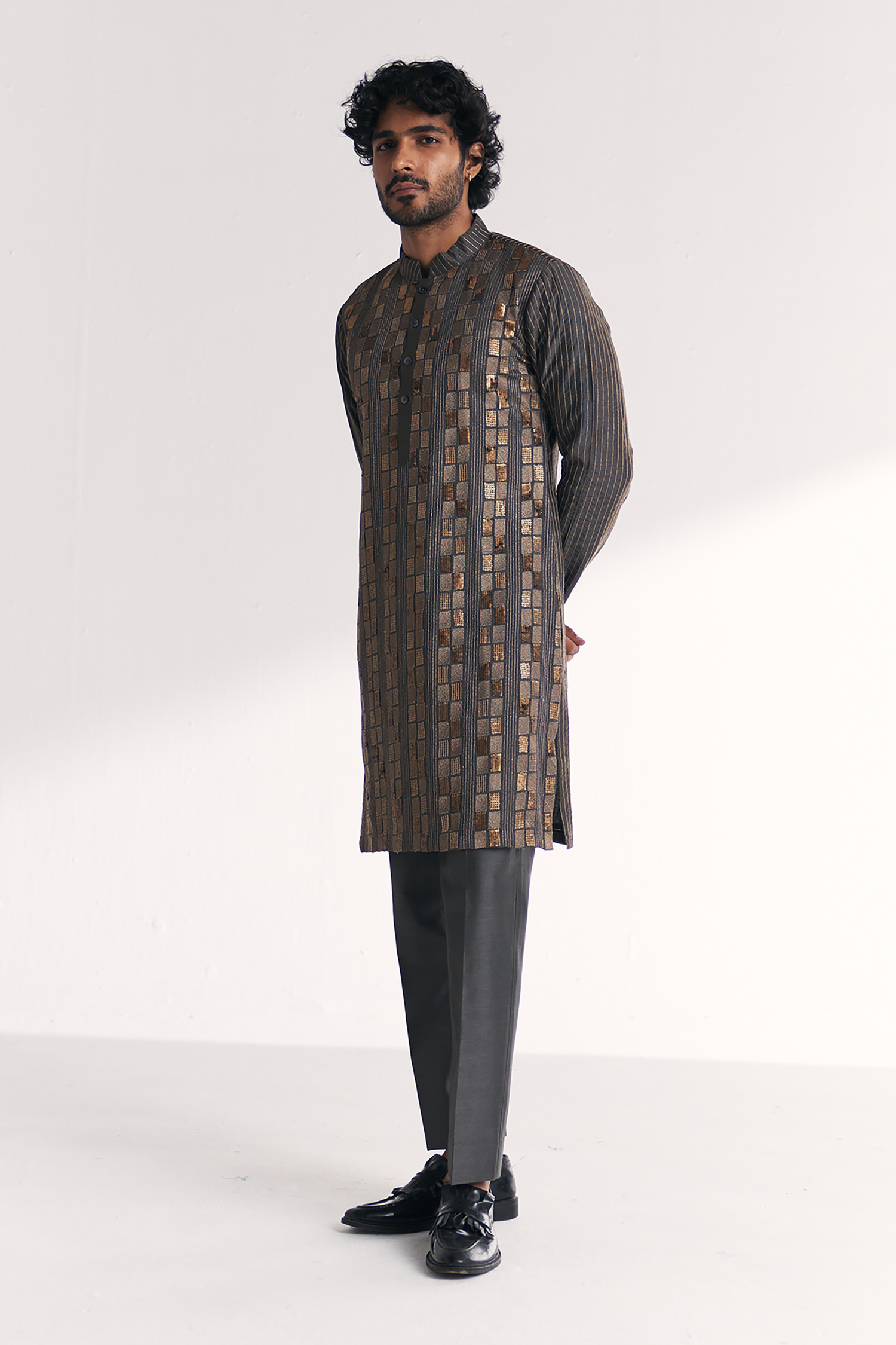Sheeda Grey Kurta Set