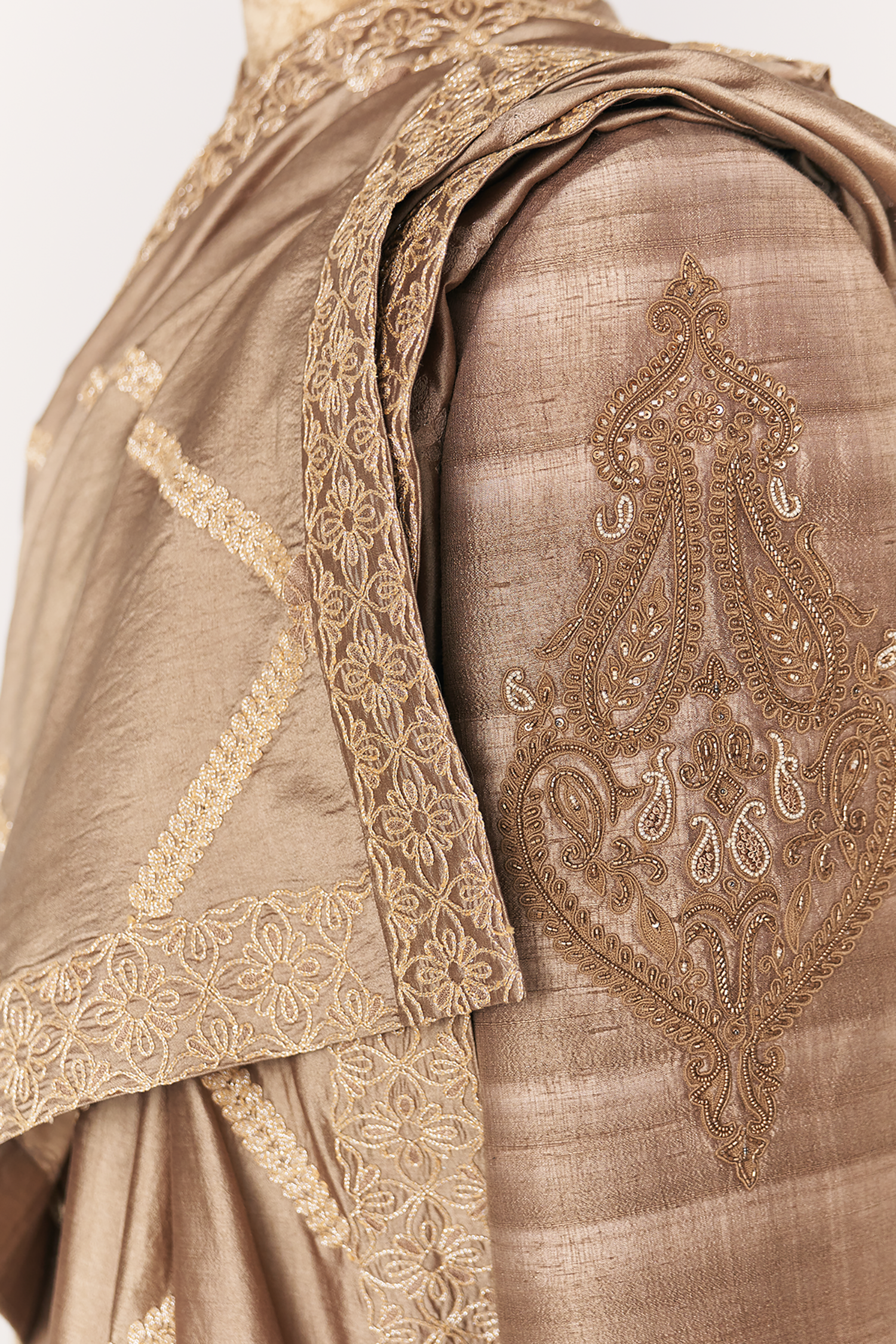 Kundan Grey Achkan Set