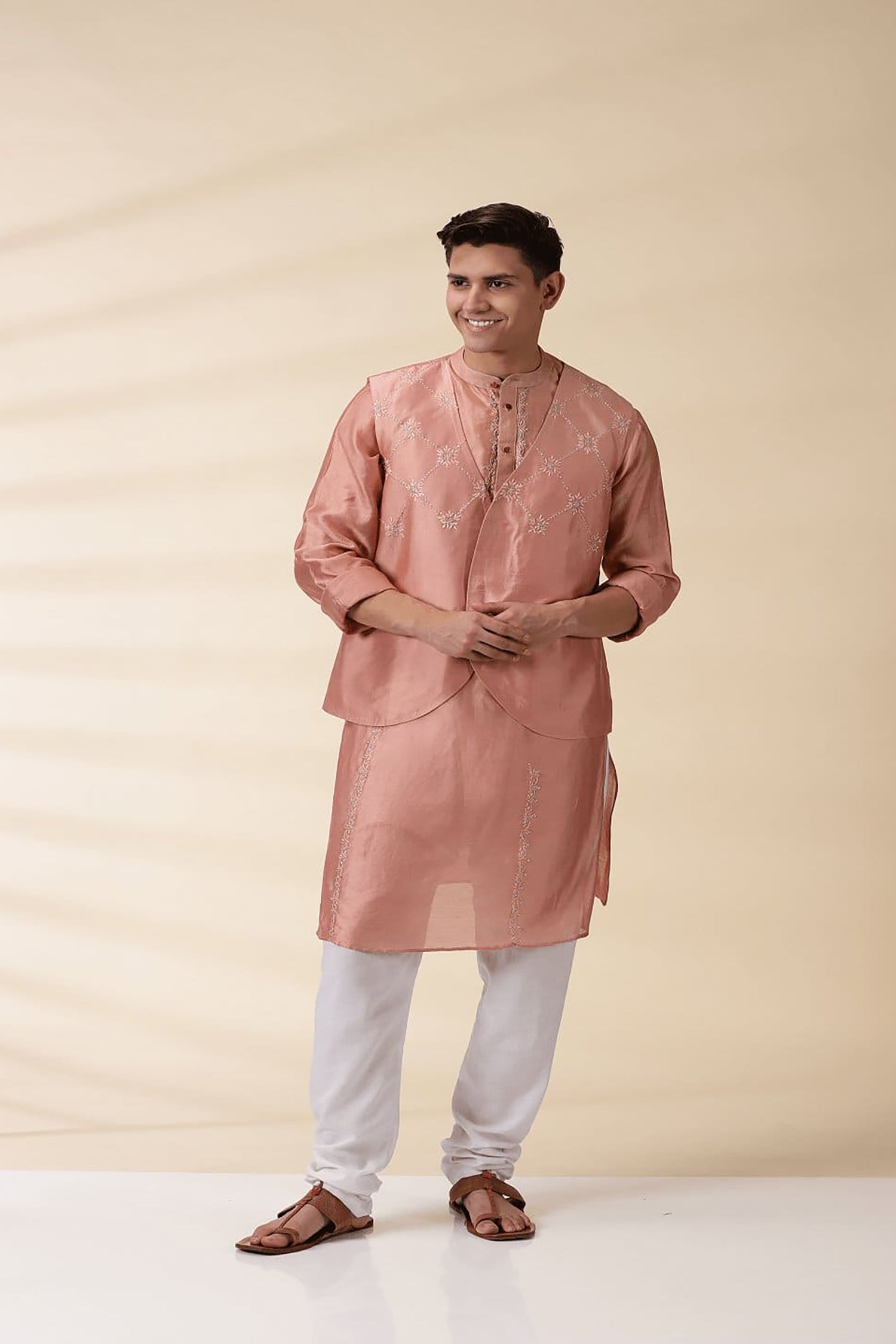 Chanderi Men Sadri & Kurta Set - Peach