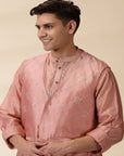 Chanderi Men Sadri & Kurta Set - Peach