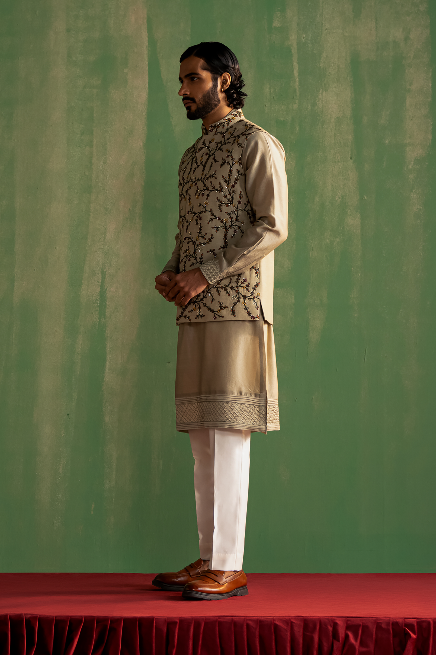 Yuvan Light Grey Bandi Set