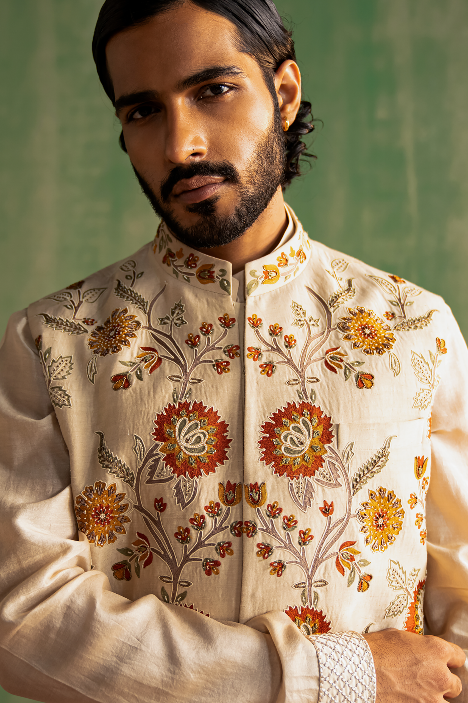 Vedant Ivory Bandi Set