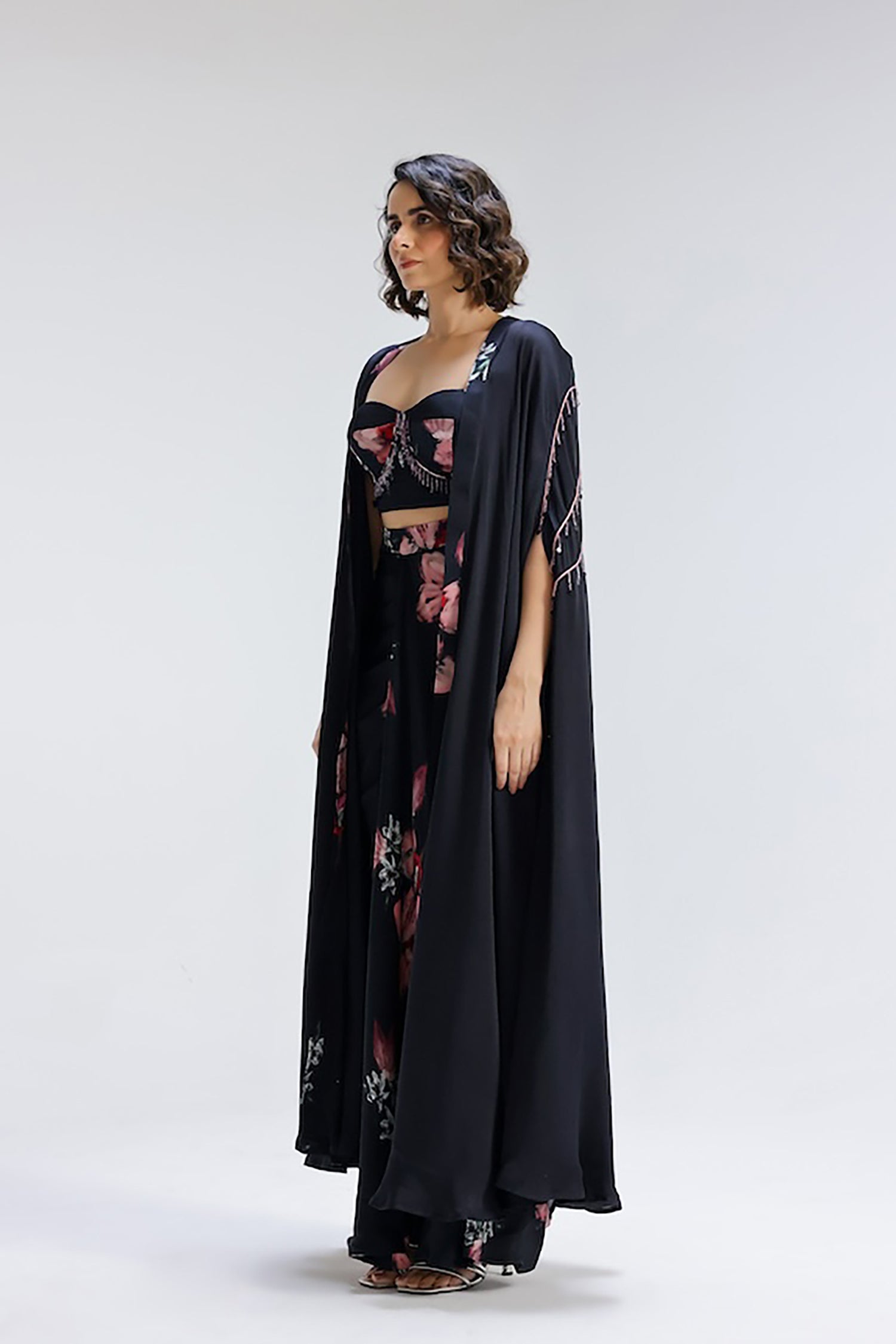 Kiara Skirt With
Bustier And A Shrug