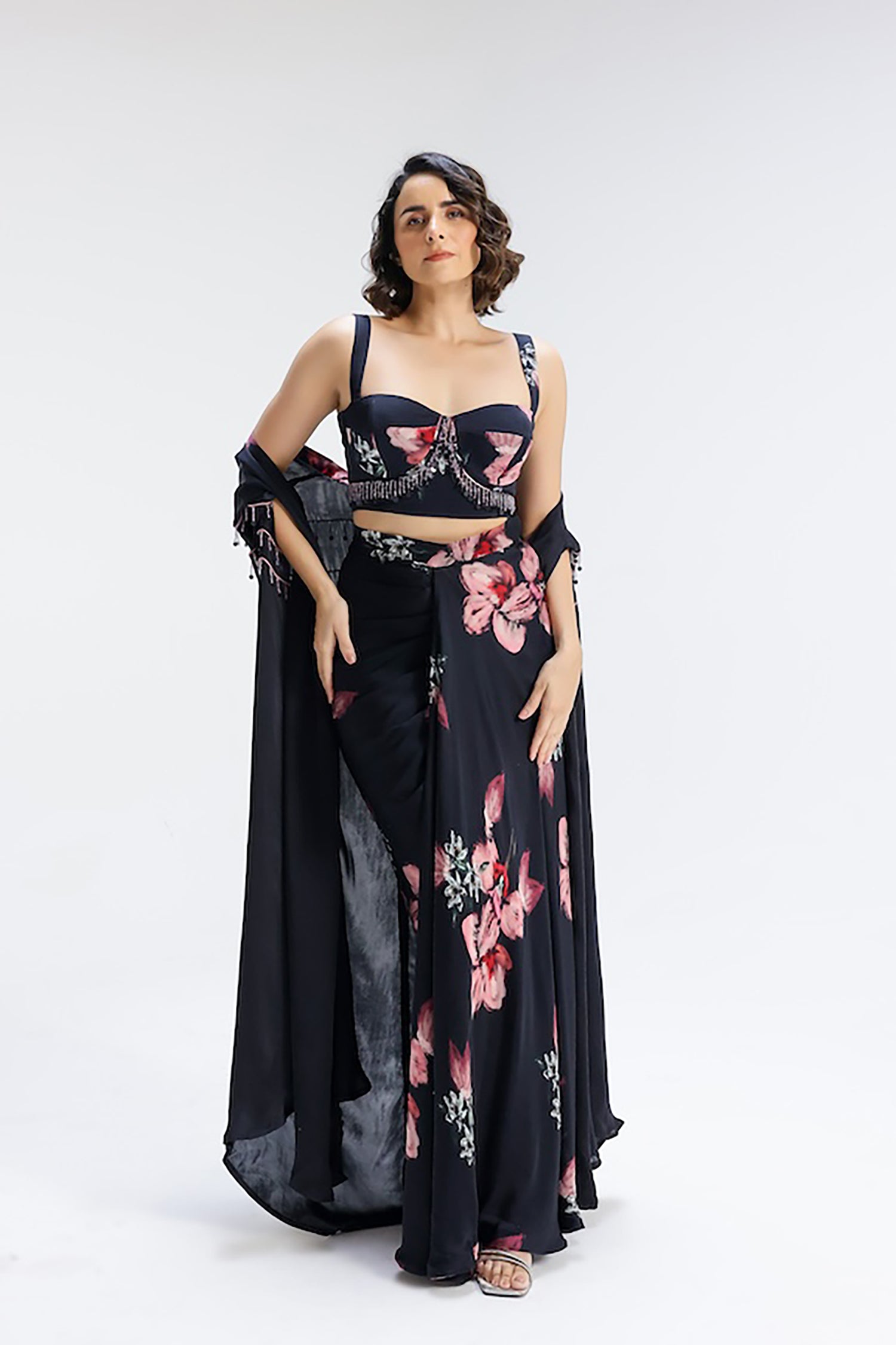 Kiara Skirt With
Bustier And A Shrug