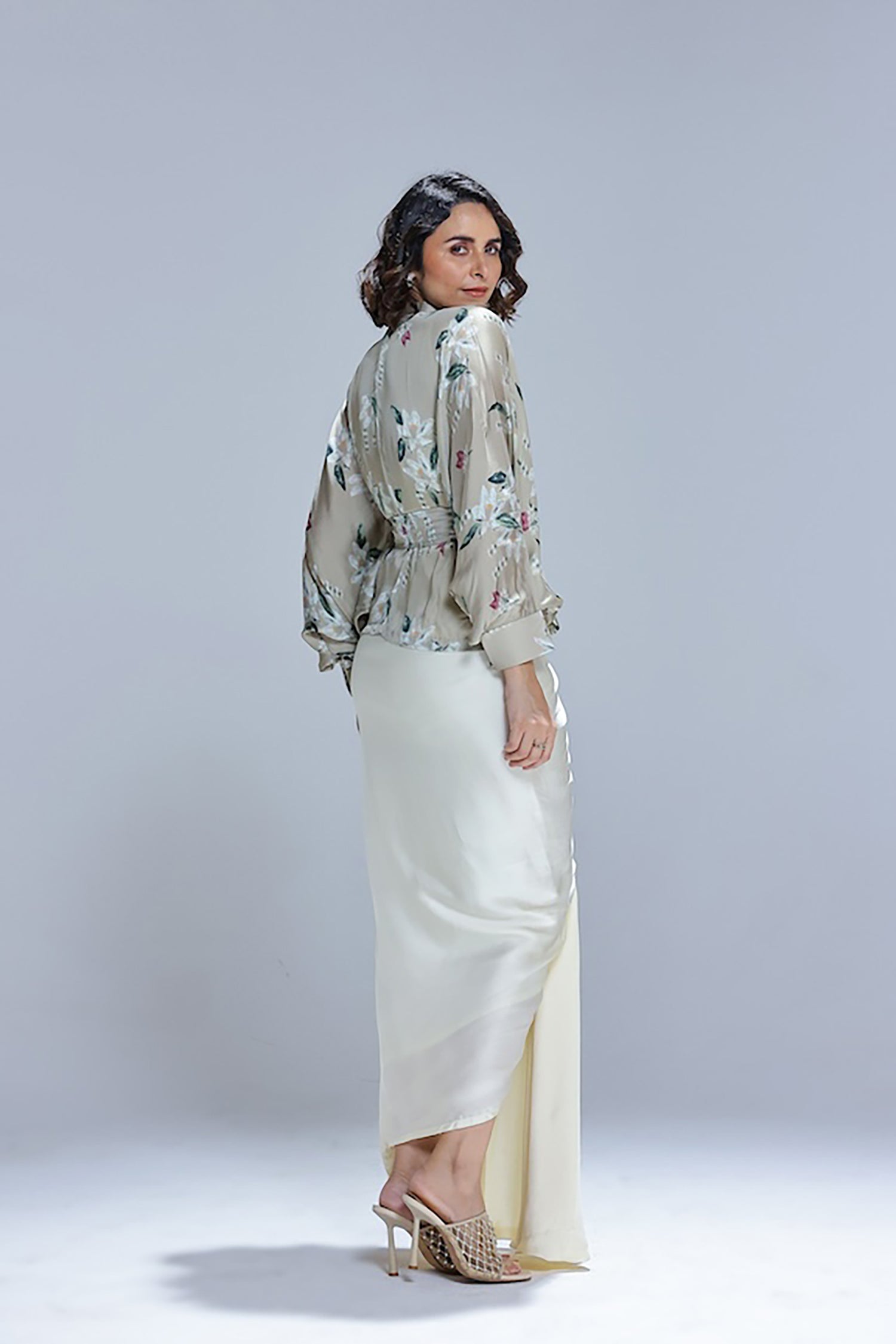 Jasmine Kimono
With Draped Gown