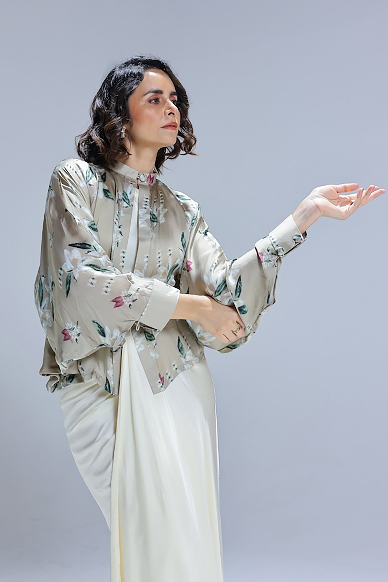 Jasmine Kimono
With Draped Gown
