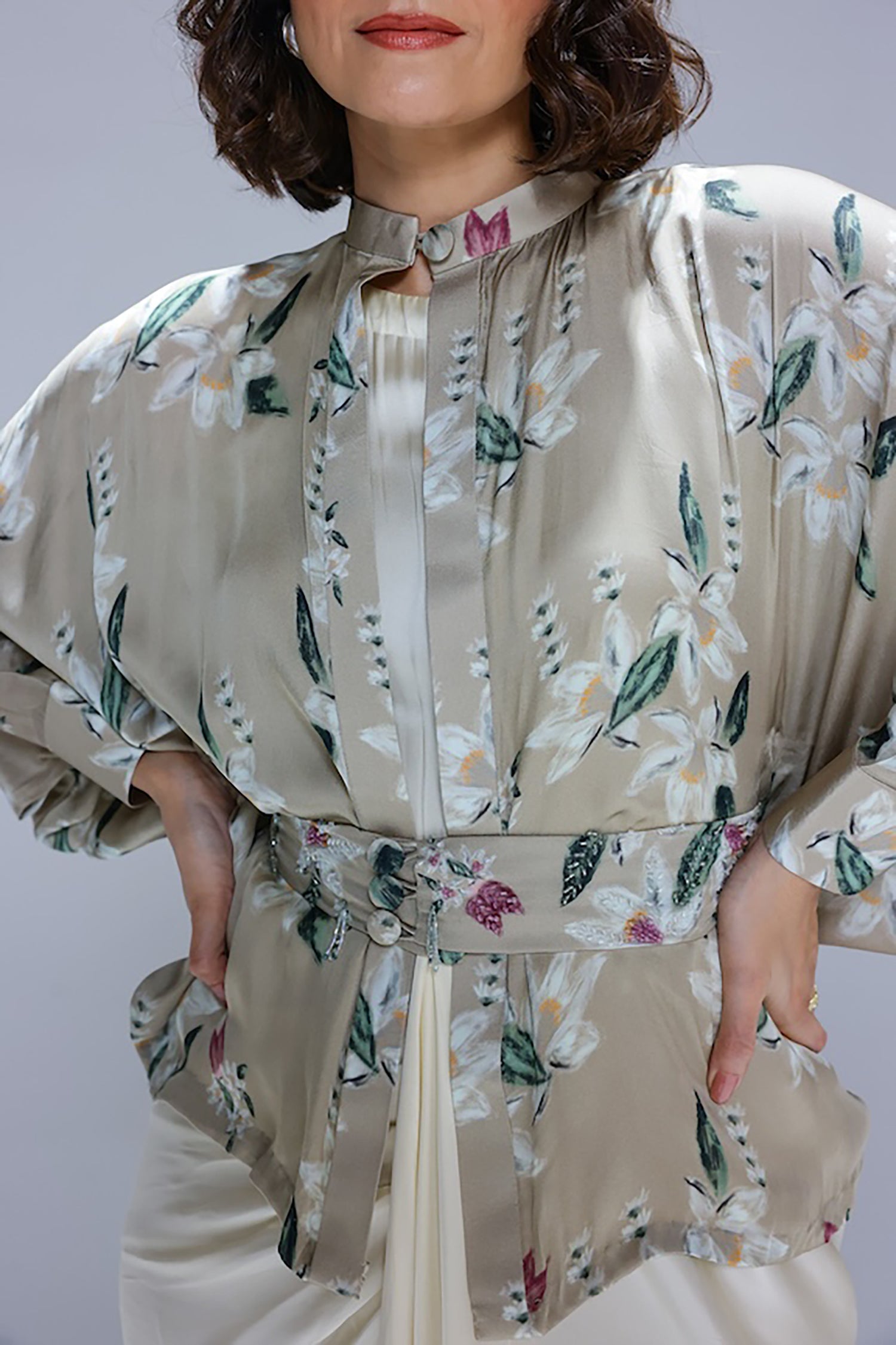 Jasmine Kimono
With Draped Gown