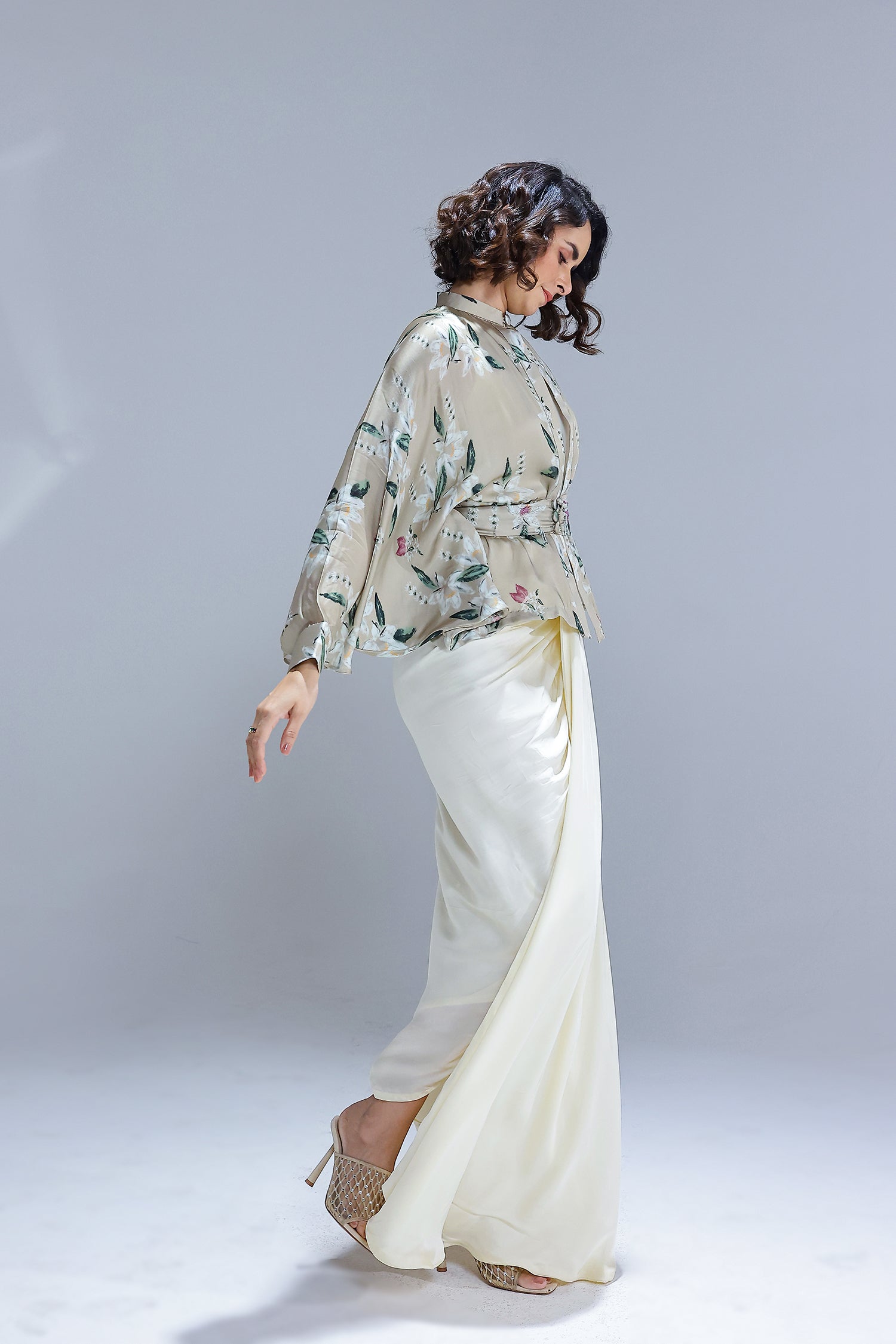 Jasmine Kimono
With Draped Gown