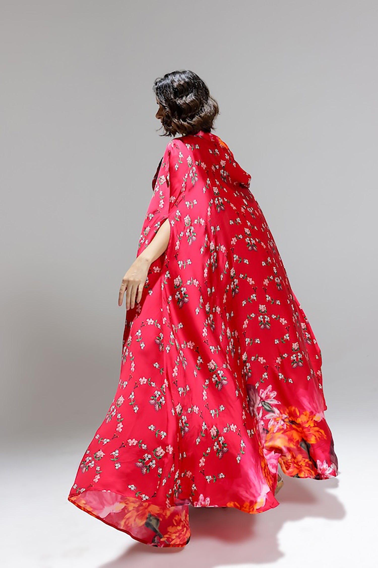 Floralia Skirt With Bustier And A Shrug
