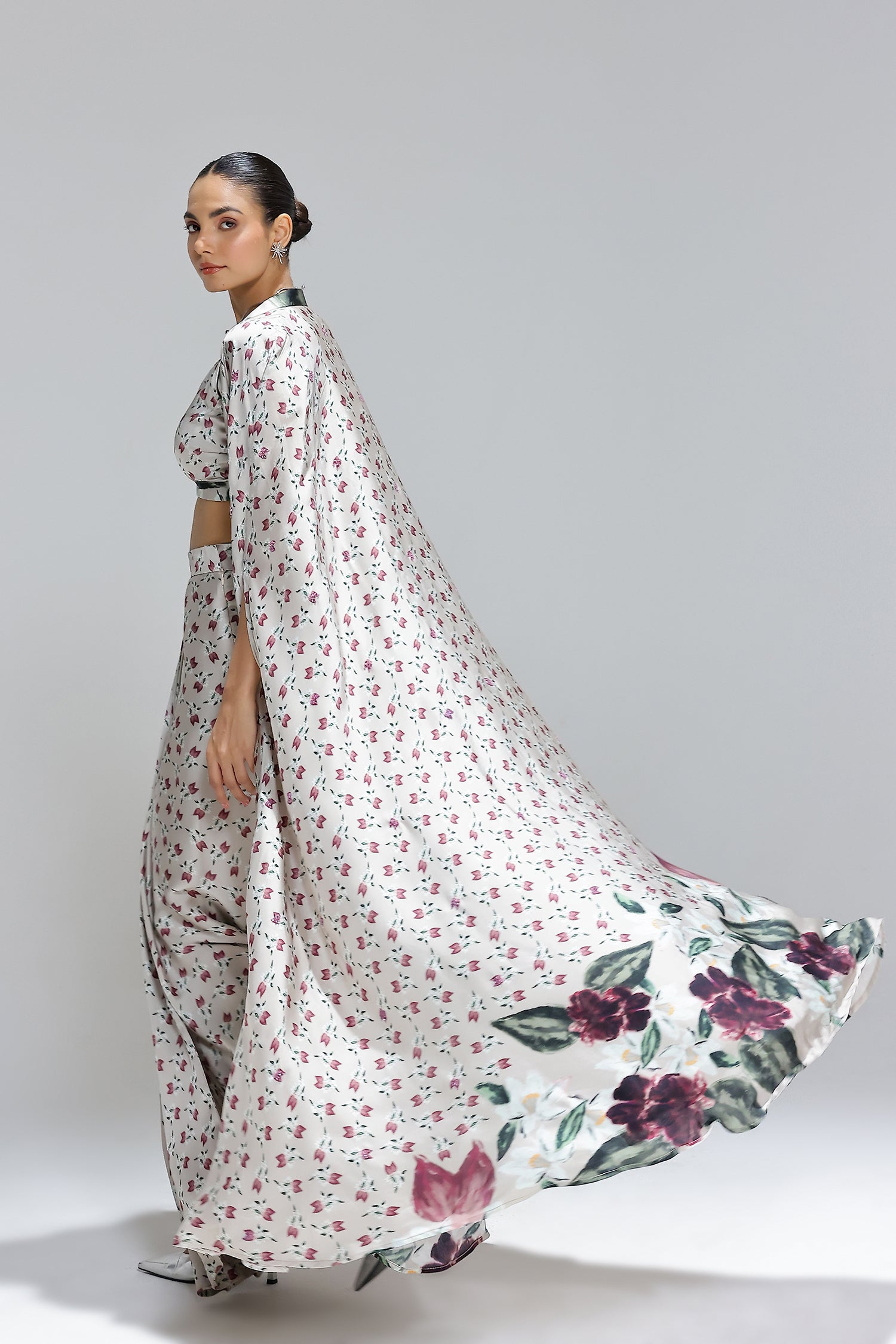Flora Skirt With Bustier And A Shrug