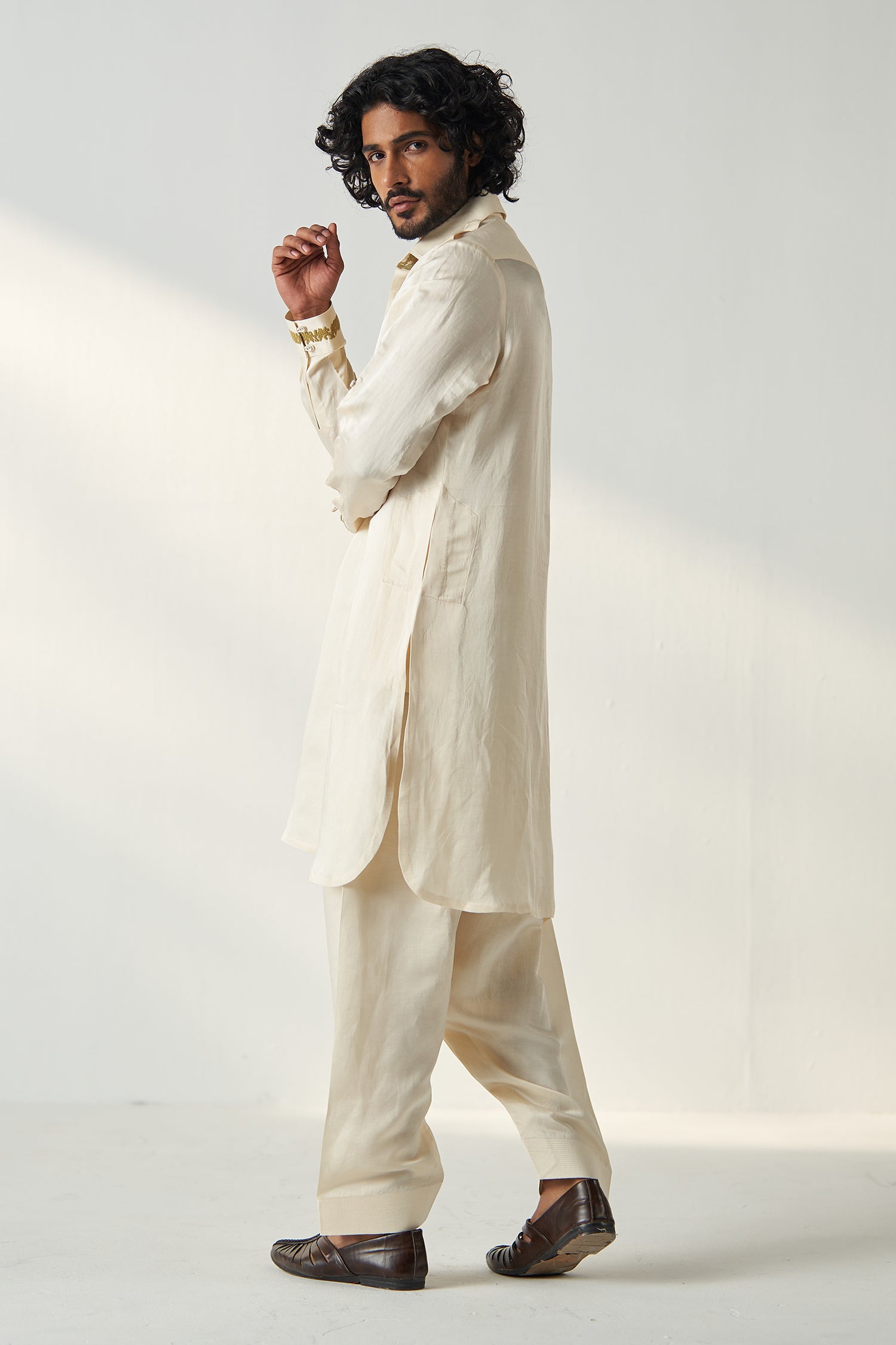 Mehul Pathani Set