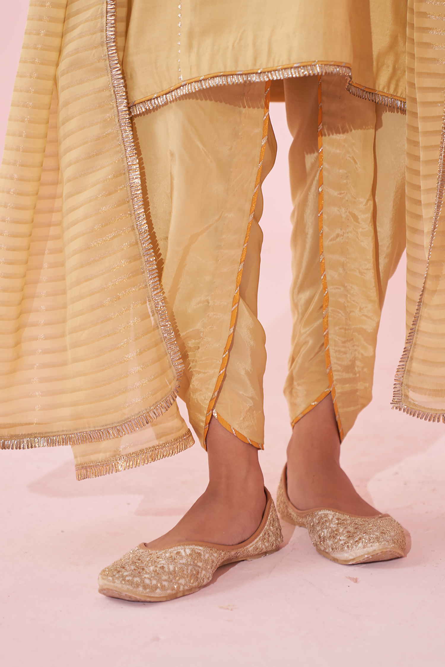 Gulnar Yellow Kurta Set