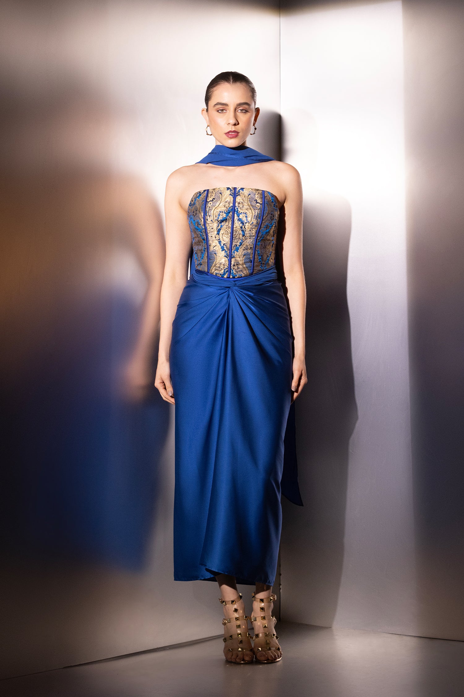 dress corset kit Buy Cobalt Vesper Brocade Set for Female by Label Muslin beaded homecoming dresses Dresses with Cowboy Boots: 颜色:Other color eye placket at the