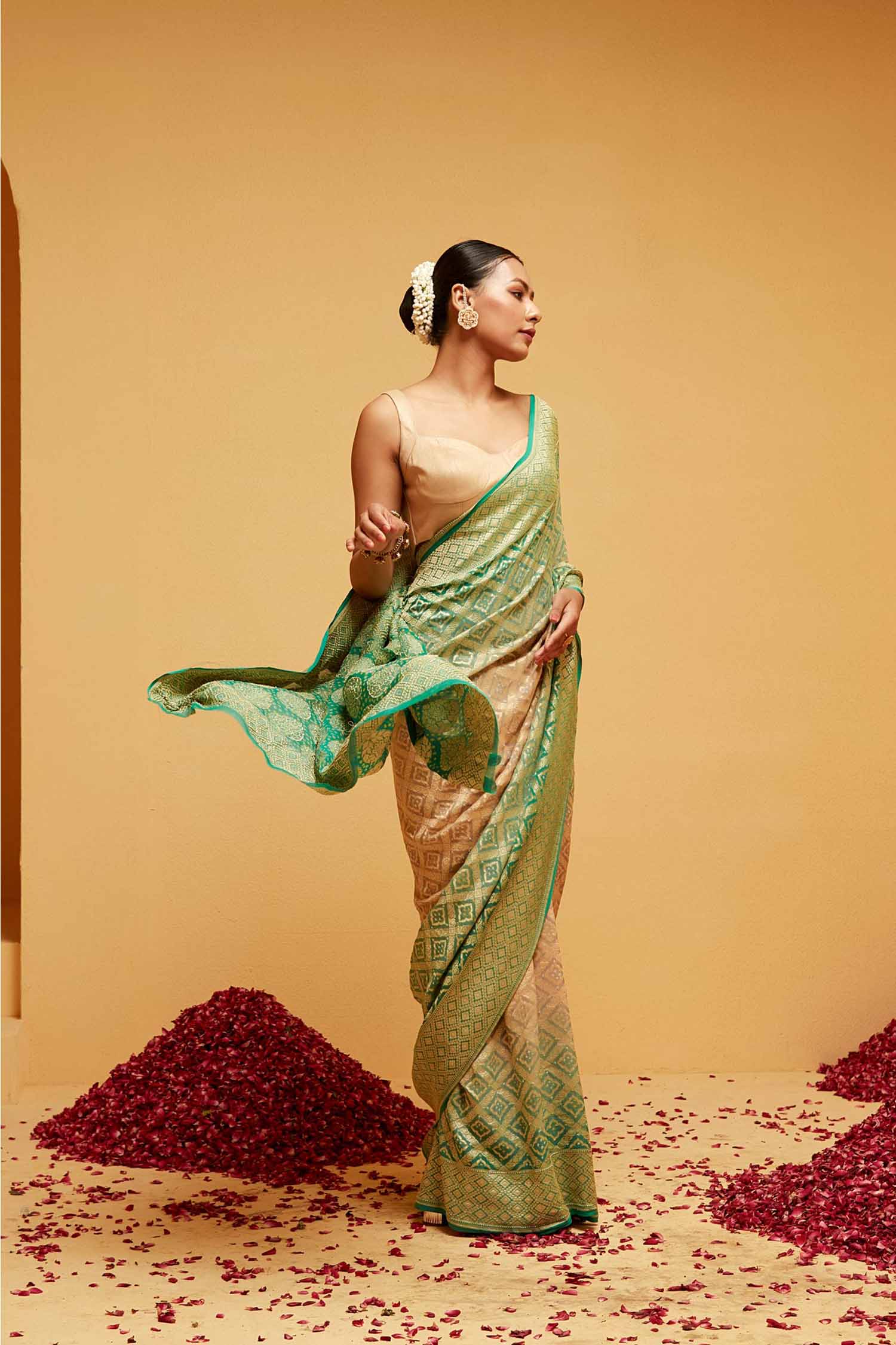 Traditional Banarasee Bandhani Georgette Saree in Green and Peach