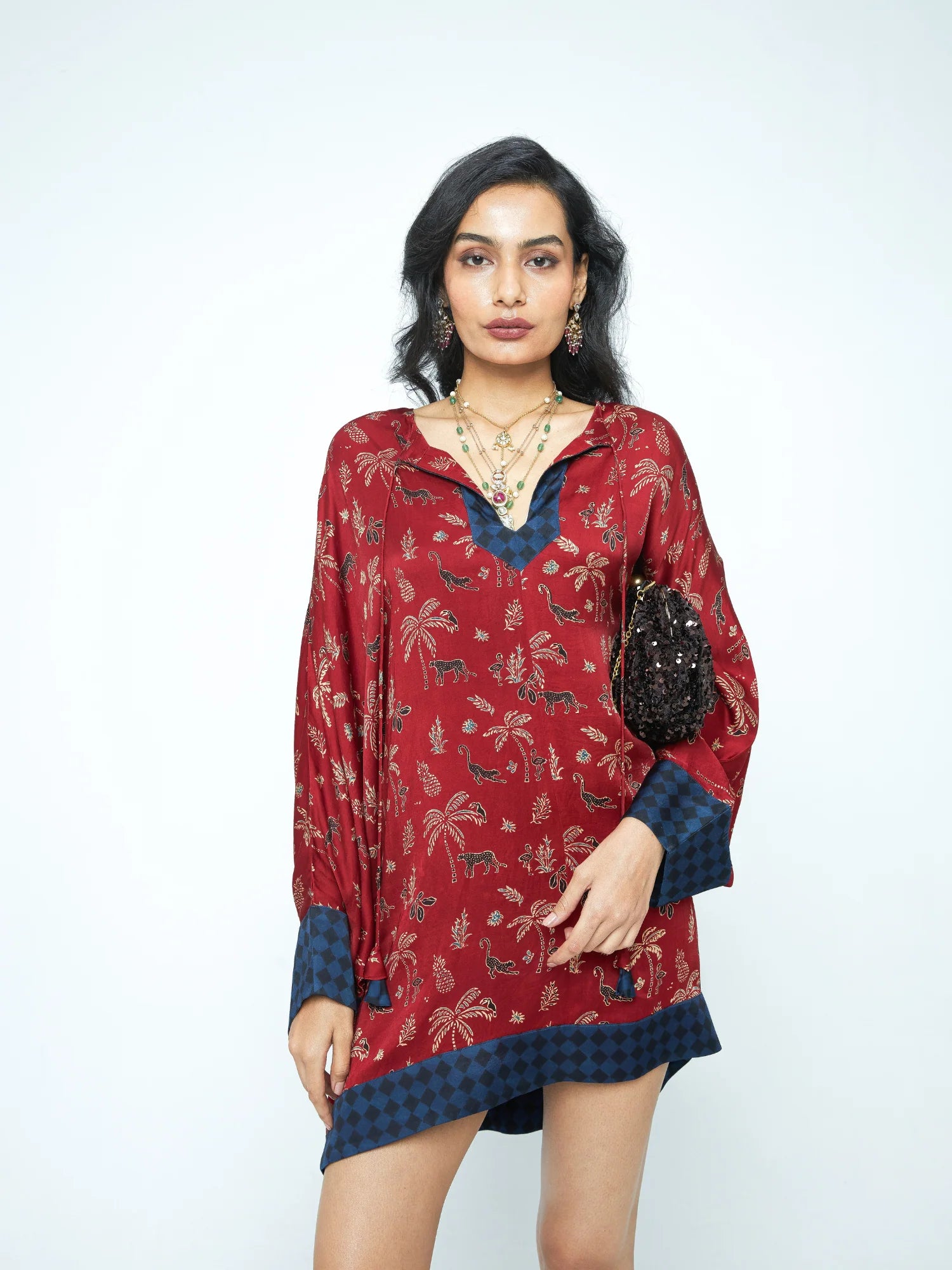 DOLMAN SLEEVE TUNIC