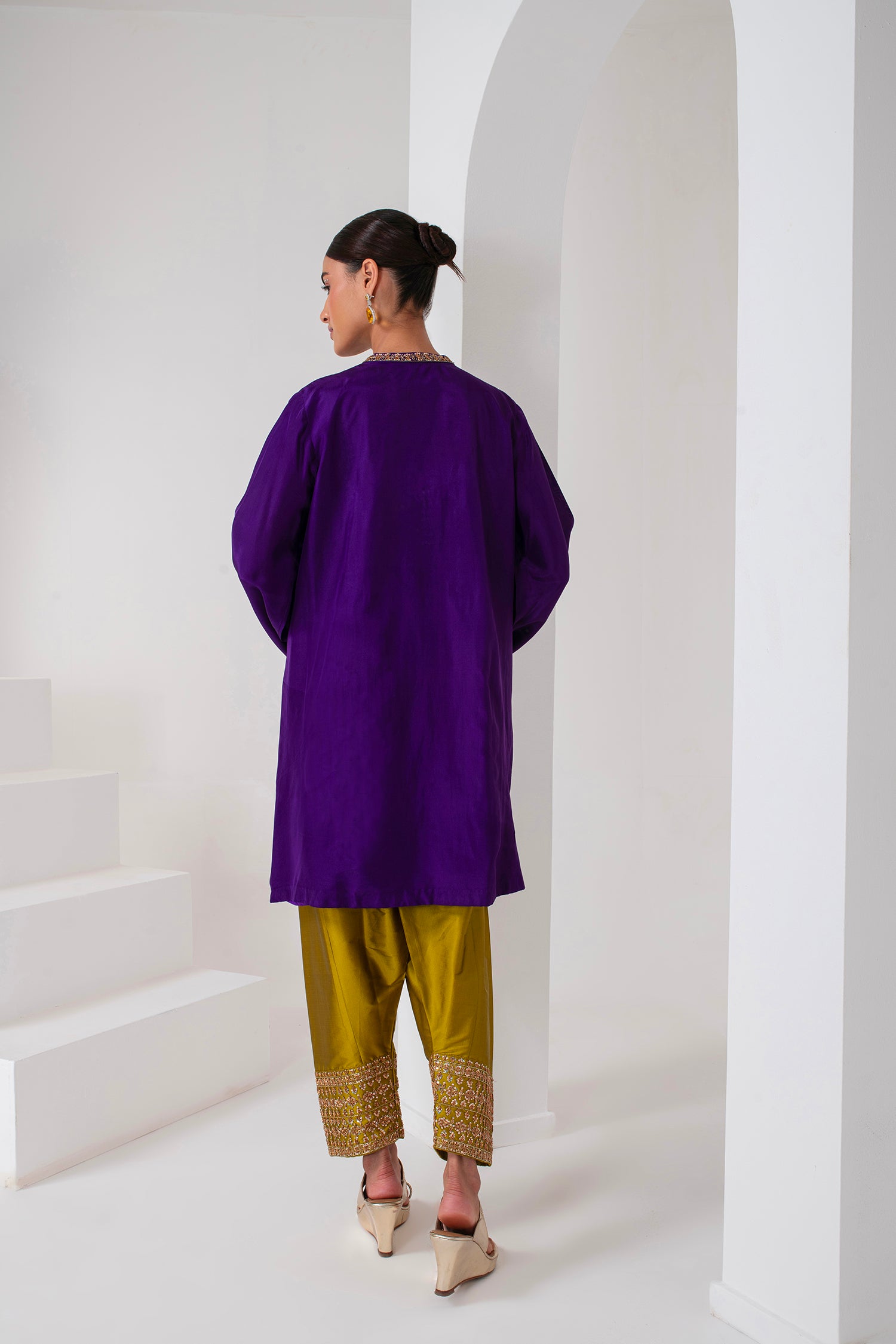 Purple & olive green contrast Pakistani suit – Fashefy