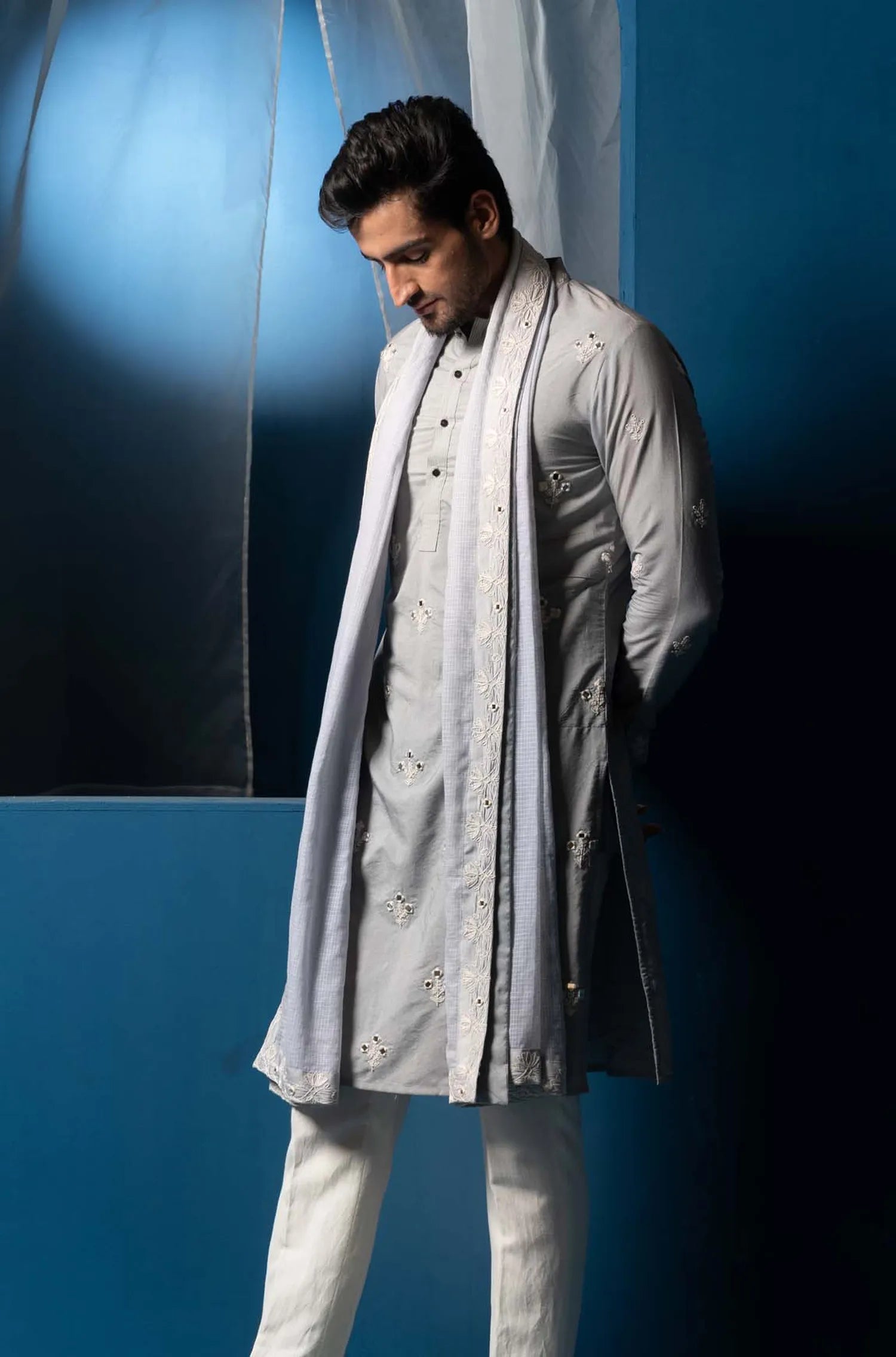 Mahira set