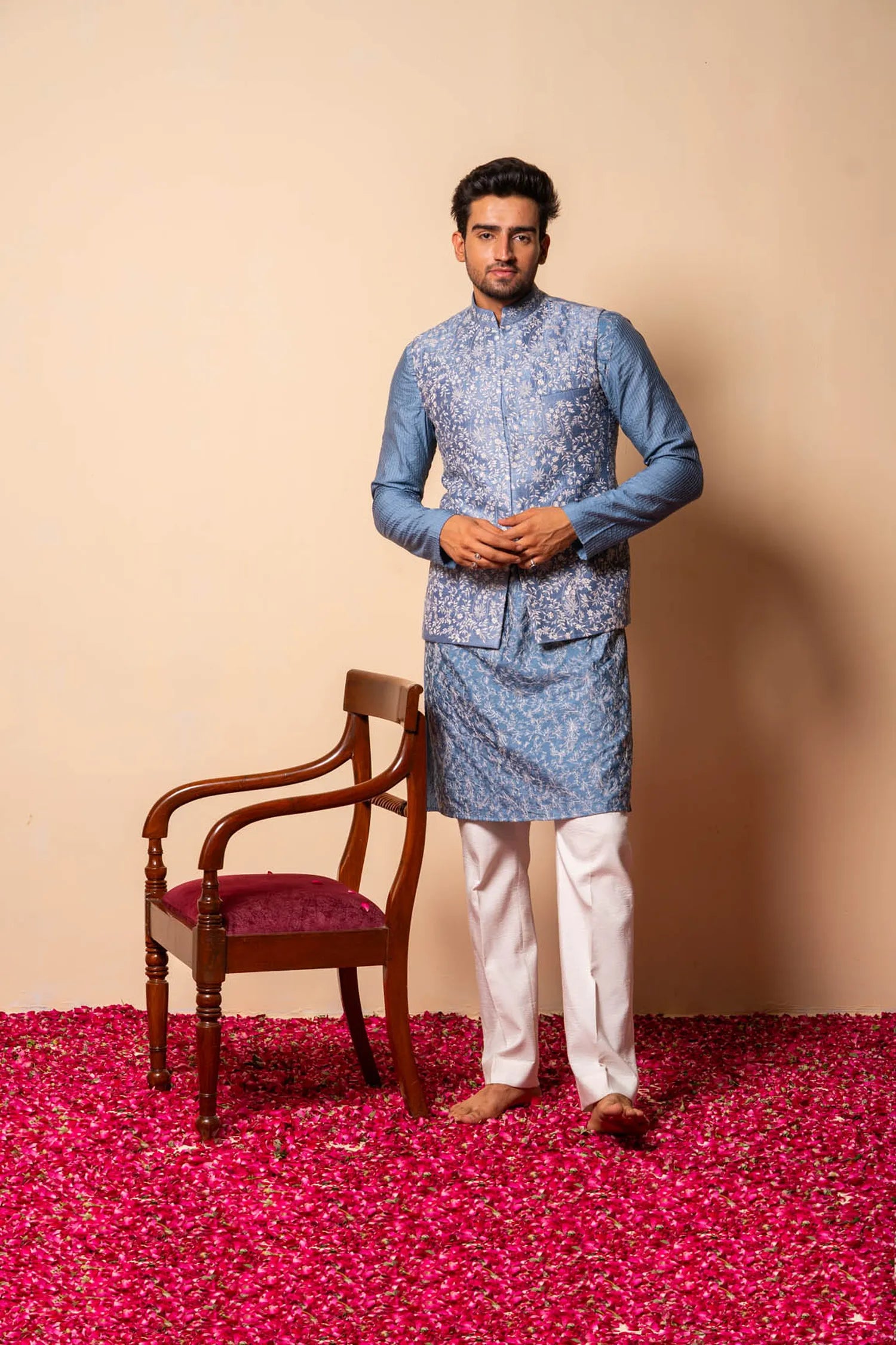 Aangan Bandi