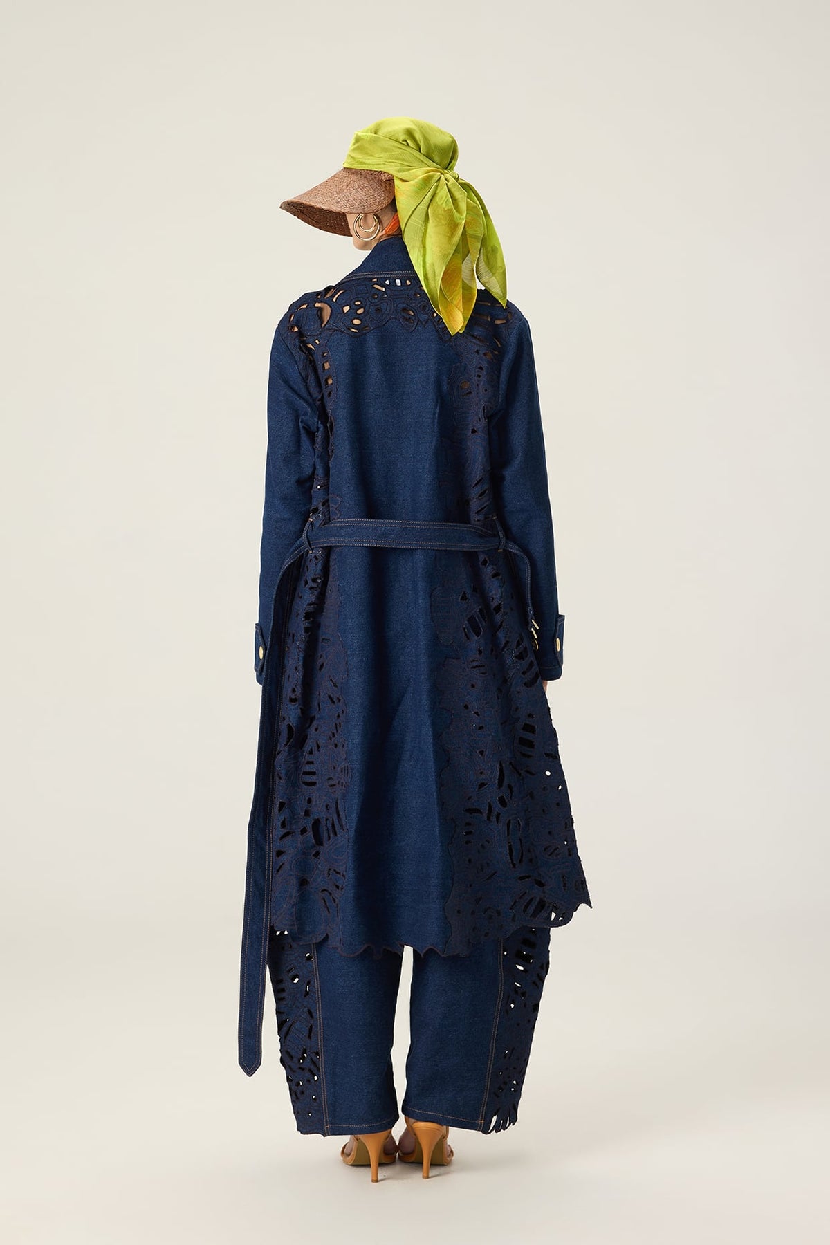 GEORGINA TRENCH / BEX JEANS