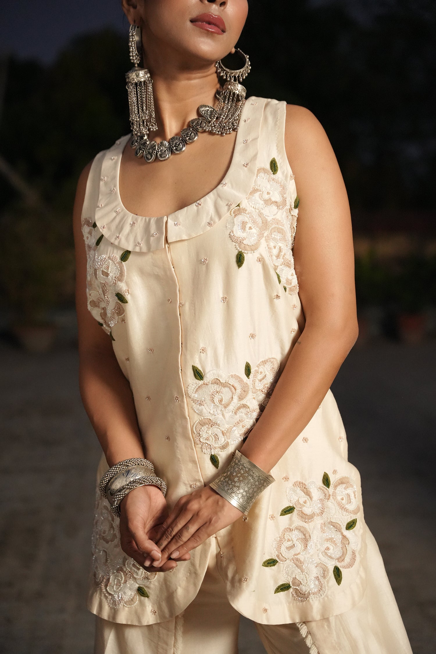 Neema Off White Chanderi Collar Kurta With Flap Border Pant