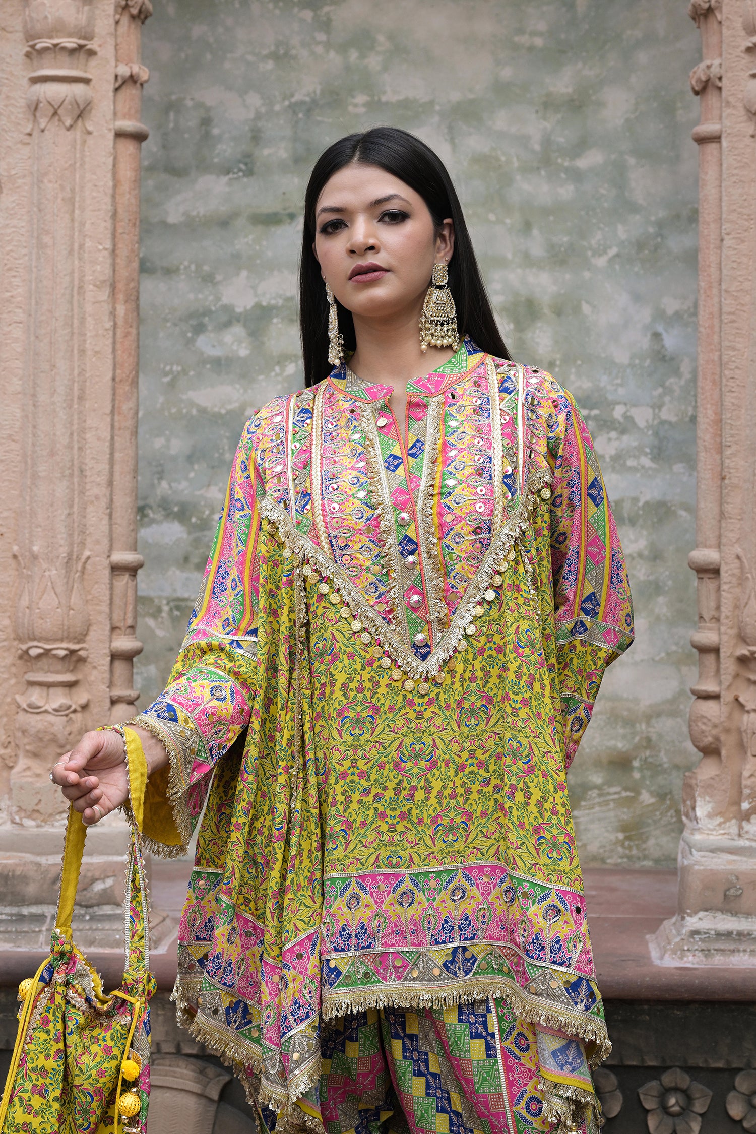 Green Viscose Crepe Suit Set with Tulip Pants – Festive Flair