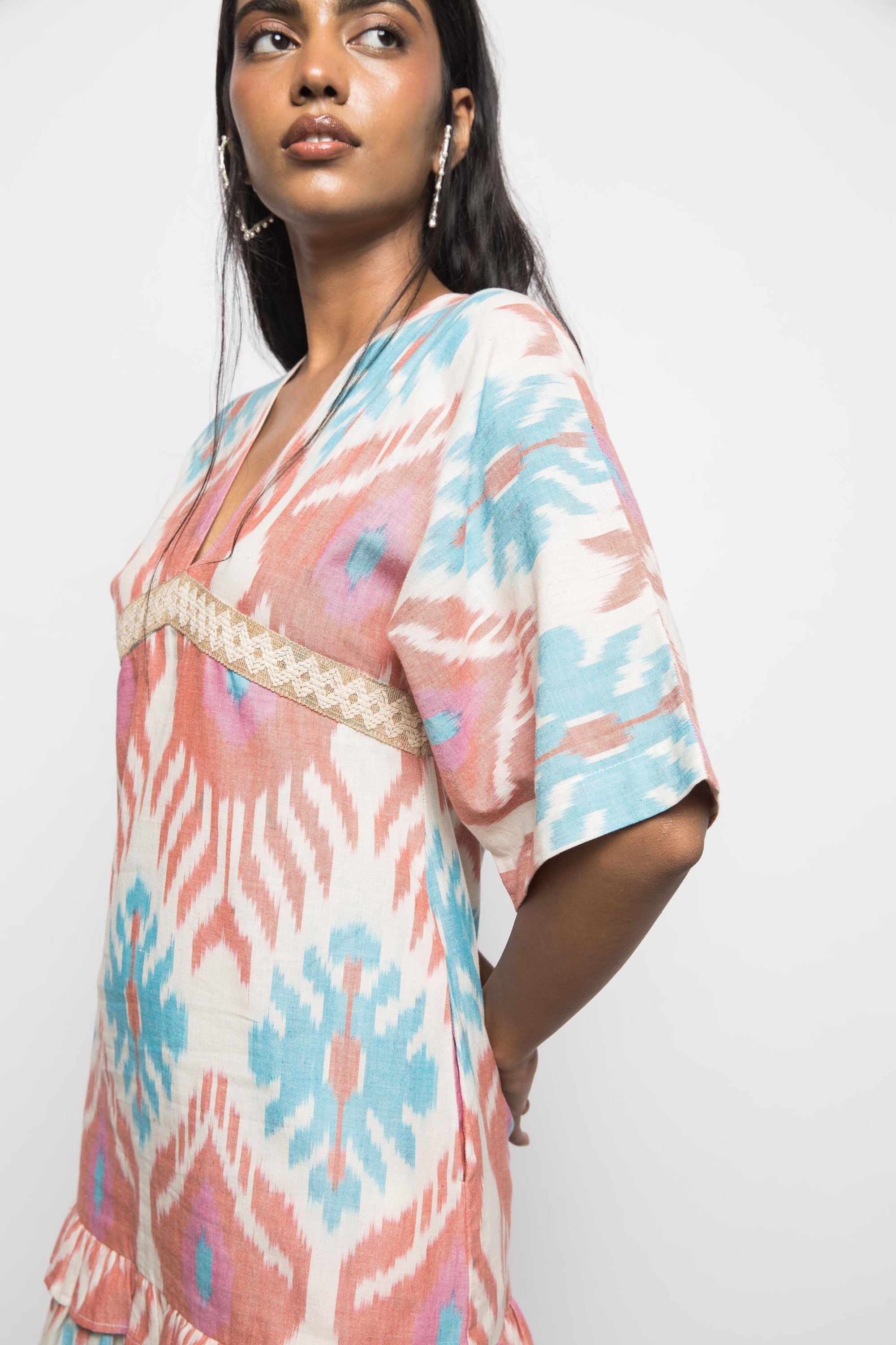 PLUNGE NECK RUFFLE MINI