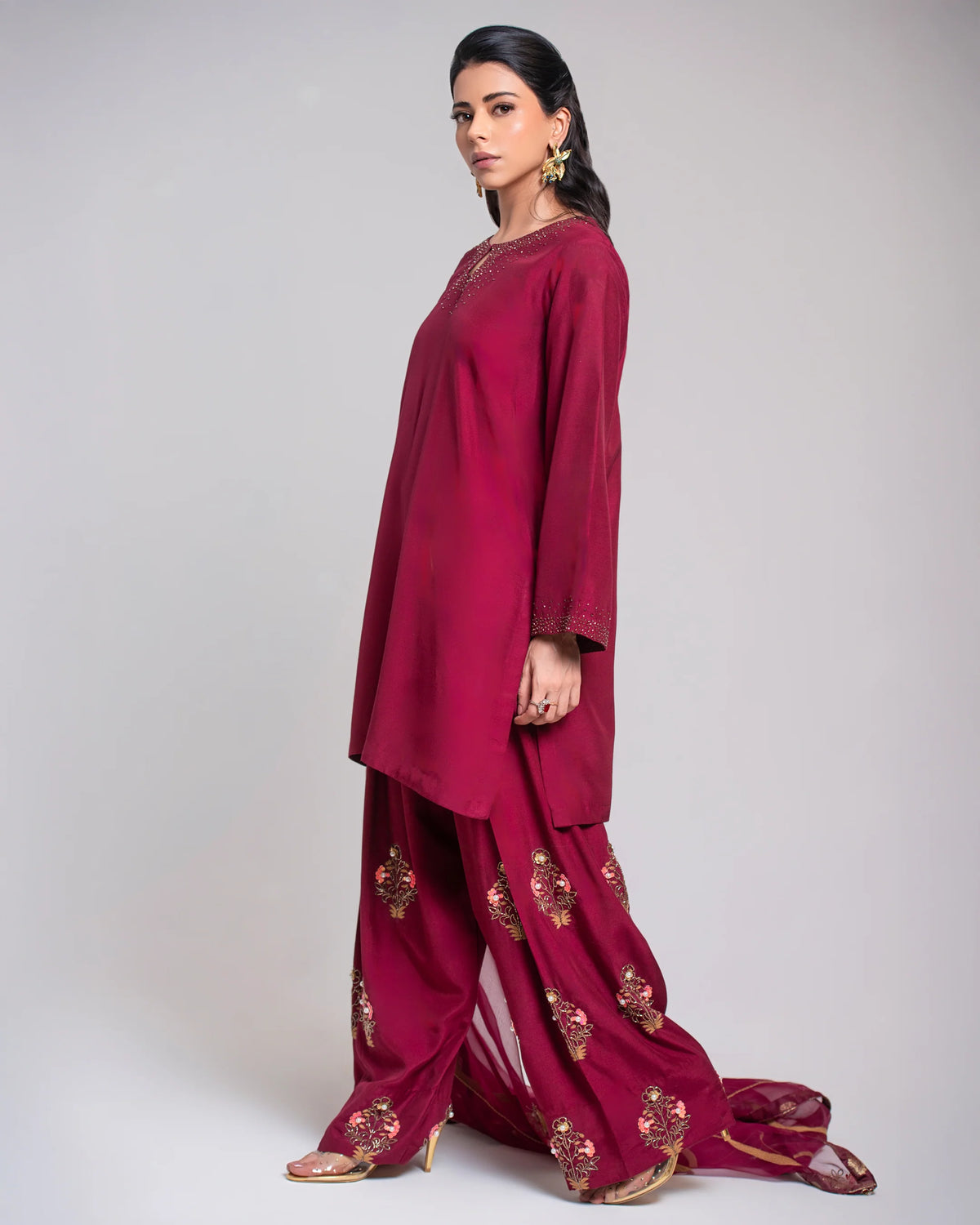 Maroon Luxe Embroidered Farshi Suit Set with Dupatta