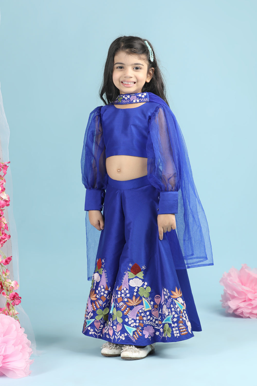 Top with Organza Sleeves and Pants with Thread Embroidery N Choker Dupatta