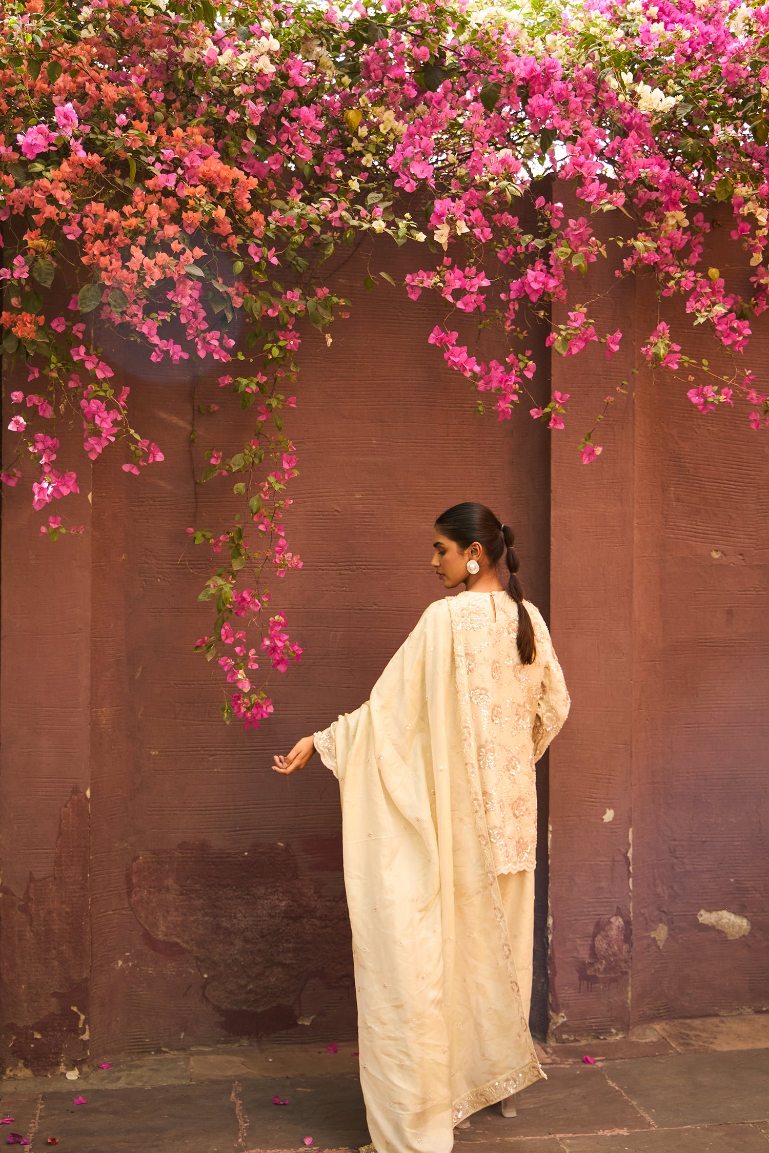 Inaayat Rose Embroidered Tunic Set - Beige &amp; Cream