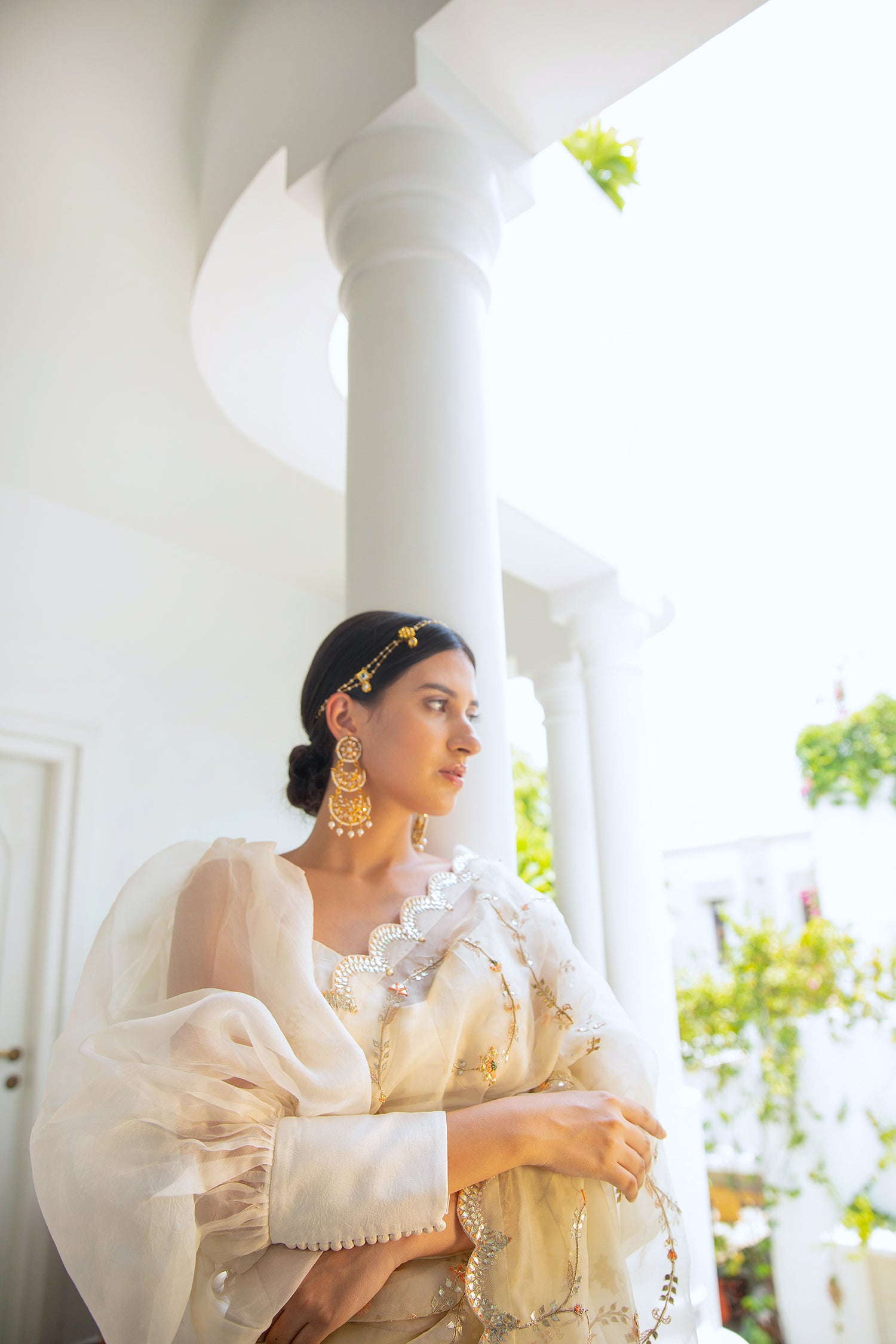 Ivory Hand Embroidered Jaal Saree Set