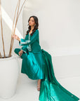 Khushboo & Pankaj Women Emerald Green Embroidered Silk Suit Set