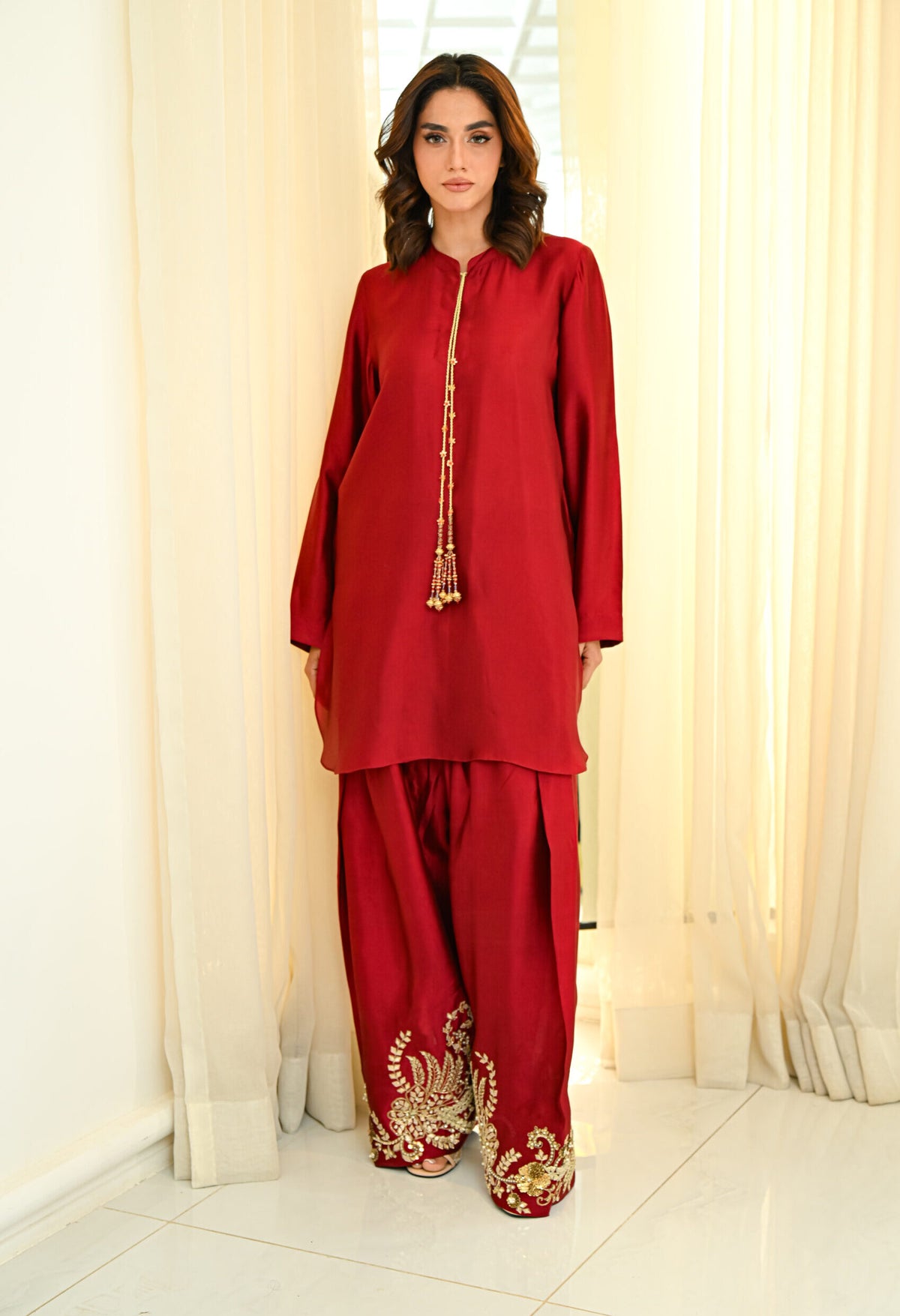 Khushboo &amp; Pankaj Red Silk Embroidered Farshi Kurta Set