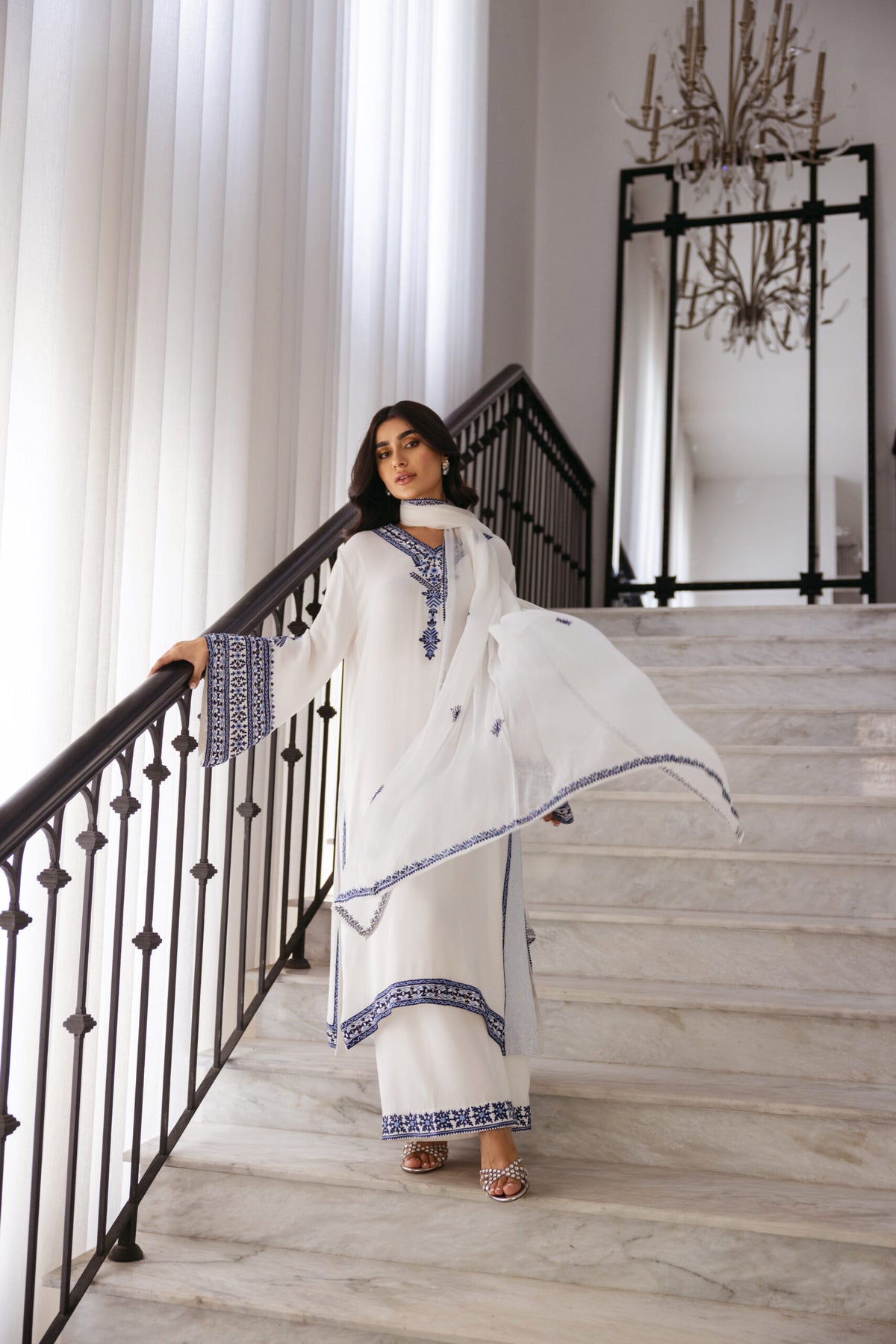 Khushboo &amp; Pankaj White Women Embroidered Kurta Pant Dupatta Set