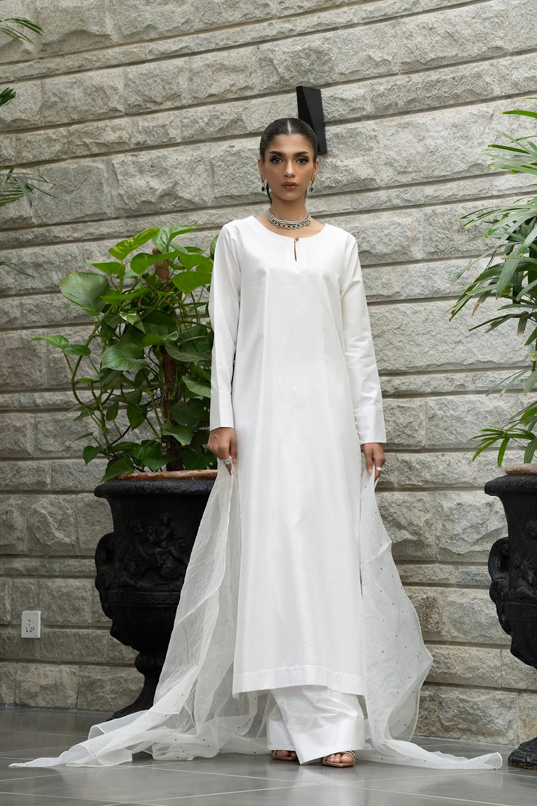 Khushboo &amp; Pankaj Ivory White Pure Silk Kurta Set (Silk Serenity)