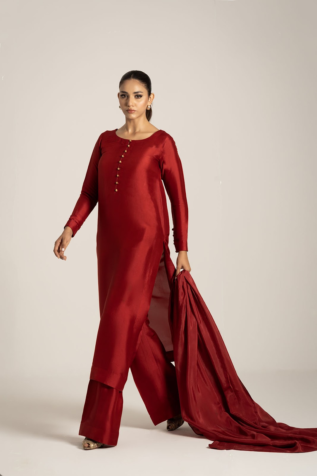 Khushboo &amp; Pankaj Deep Red Pure Silk Kurta Set (Silk Serenity)