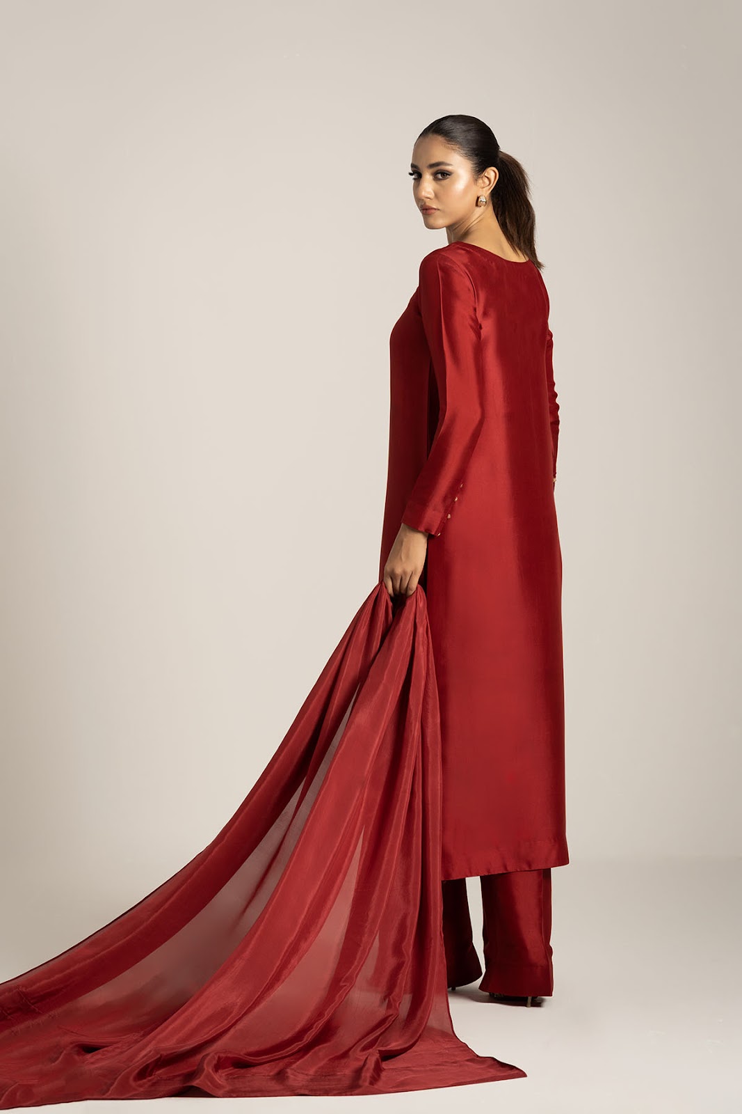 Khushboo &amp; Pankaj Deep Red Pure Silk Kurta Set (Silk Serenity)