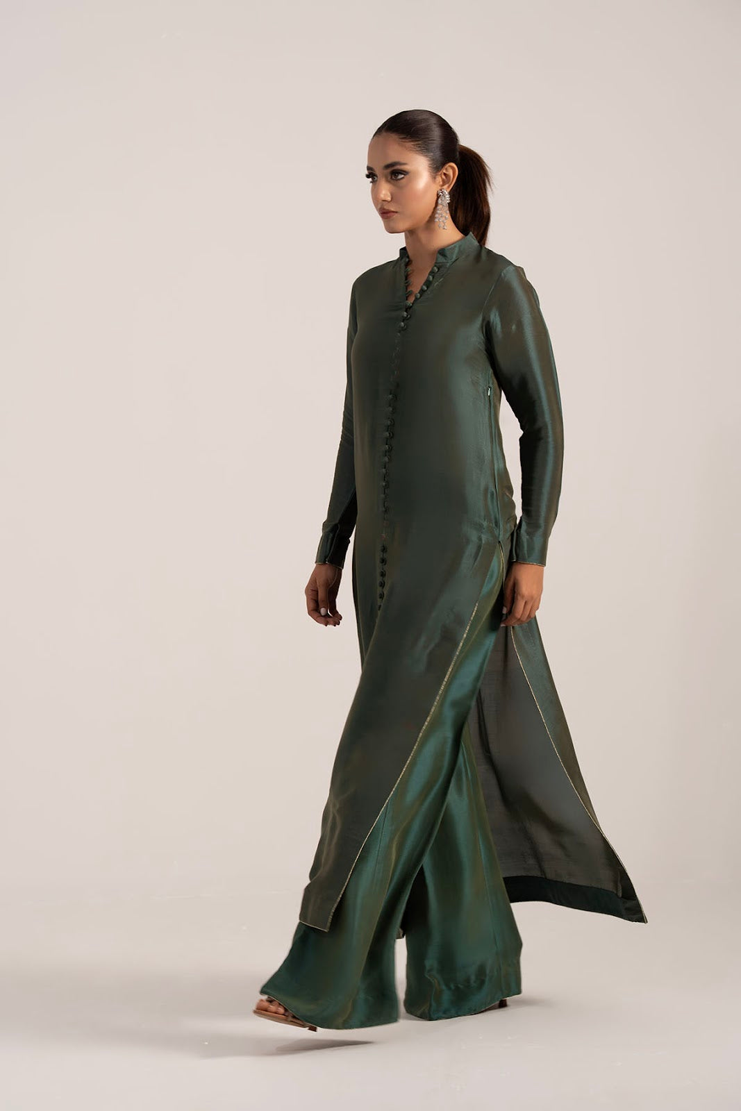 Khushboo &amp; Pankaj Emerald Green Pure Silk Kurta Set (Silk Serenity)
