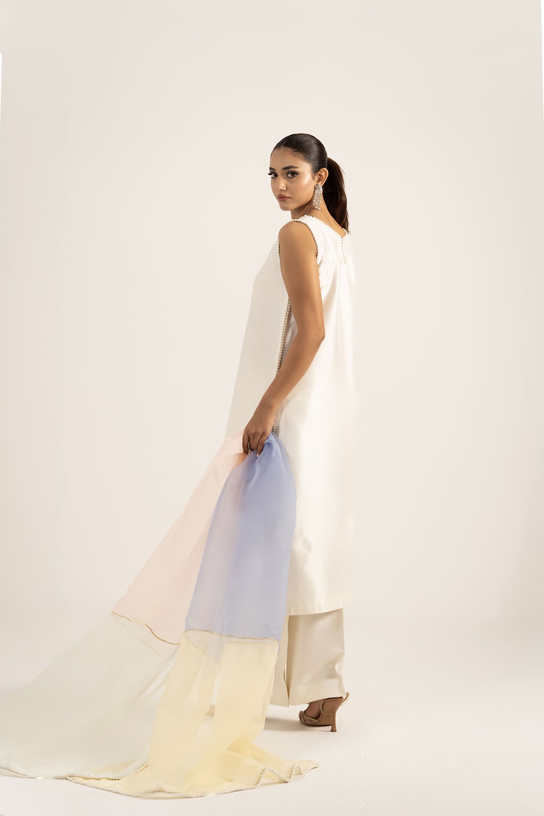 Khushboo &amp; Pankaj Ivory White Pure Silk Sleeveless Kurta Set (Silk Serenity)