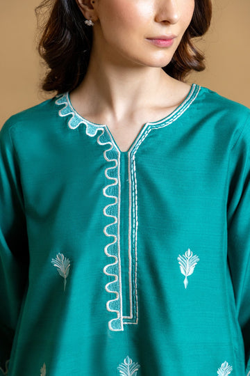 Khushboo &amp; Pankaj Teal Scallop Embroidered Kurta Set