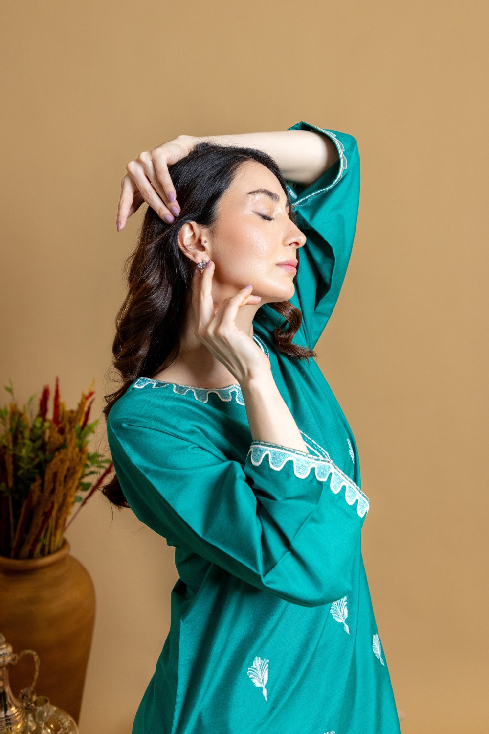 Khushboo &amp; Pankaj Teal Scallop Embroidered Kurta Set