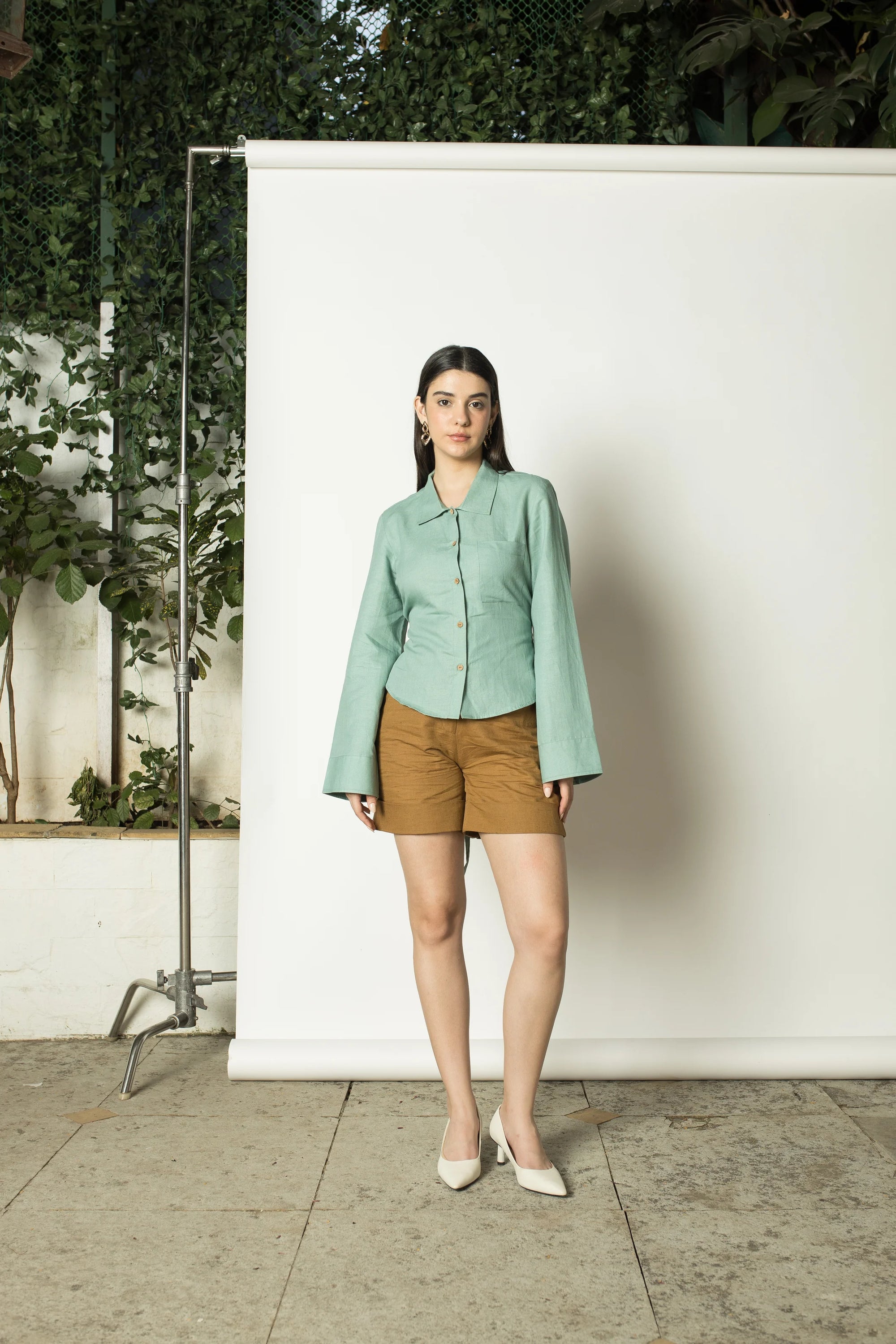 STRAIGHT-LEG SHORTS
