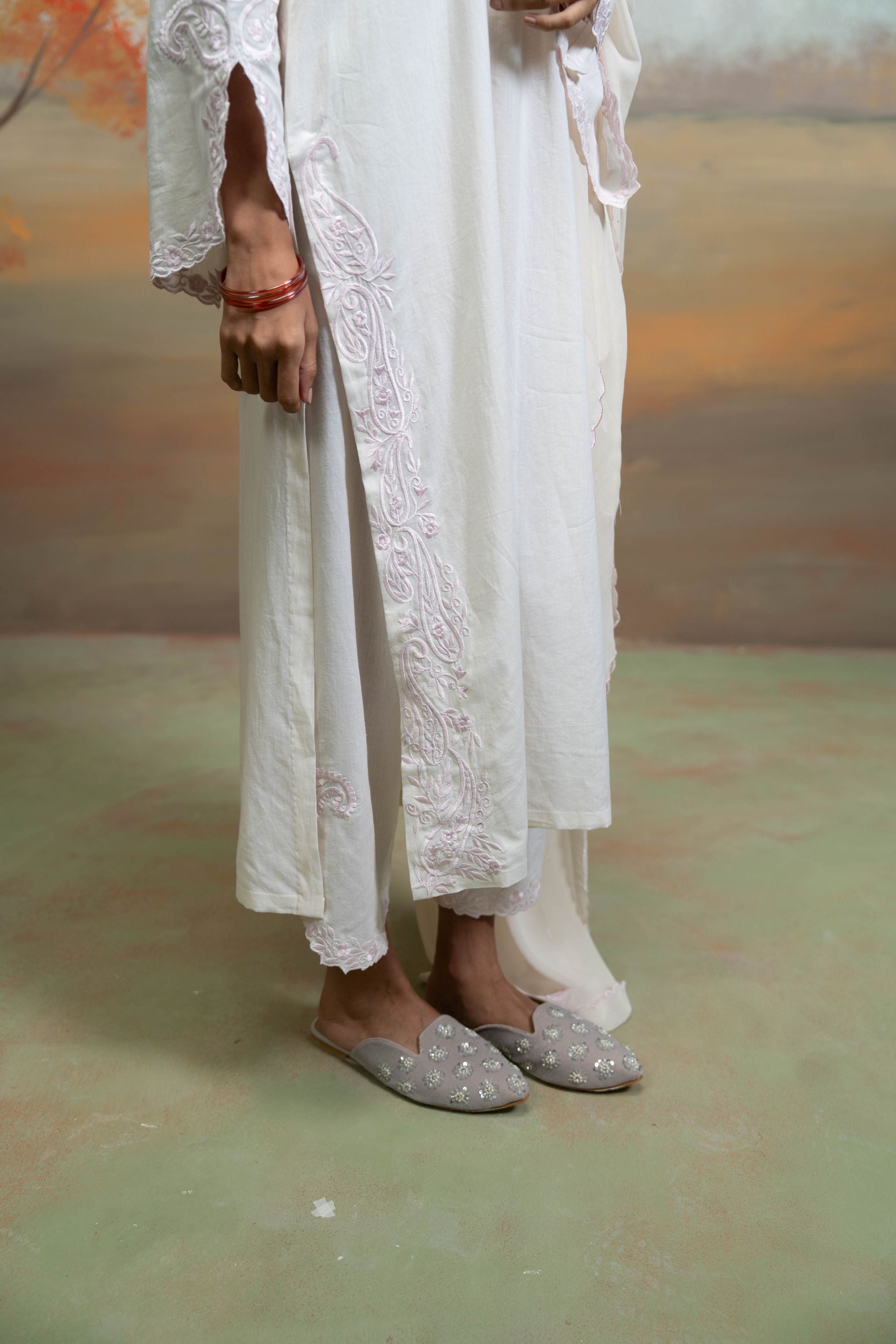 WHITE &amp; PINK + EMBROIDERY + COTTON SILK &amp; GEORGETTE + KURTA SET + 3 PCS