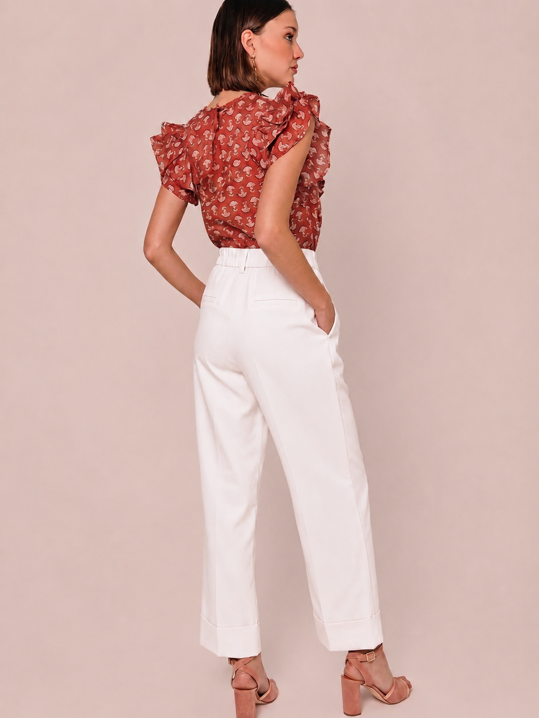 Women White Pleated Wide Leg Paperbag Waist Trousers