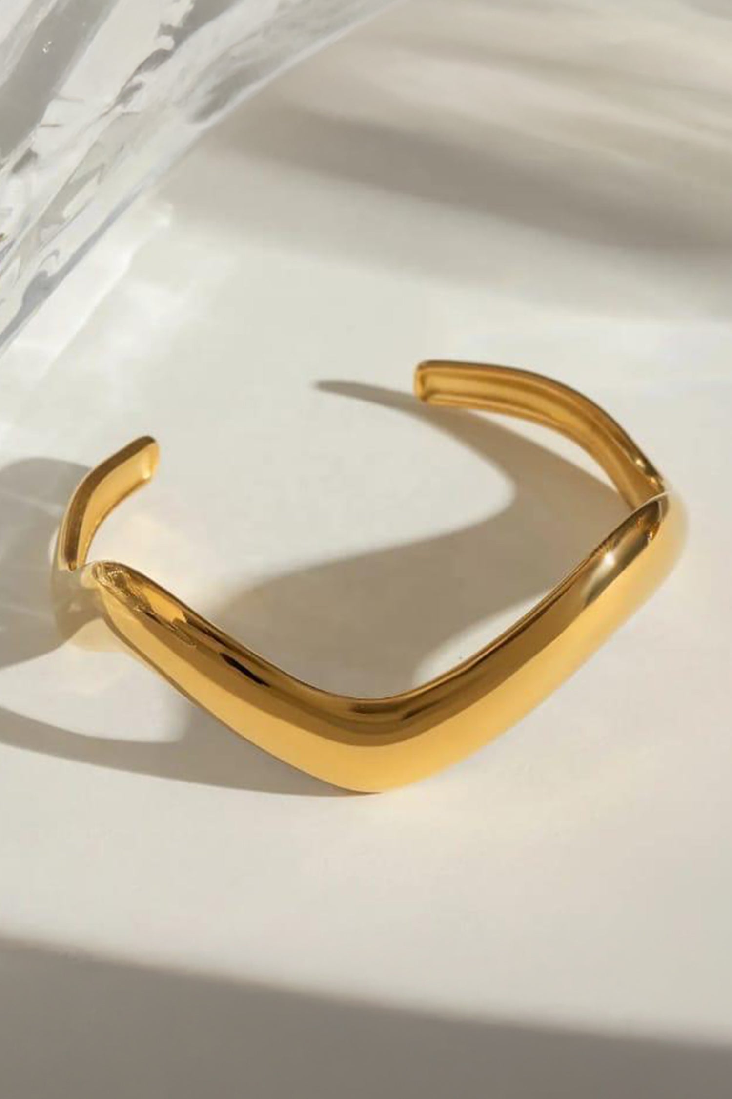 Isa Cuff