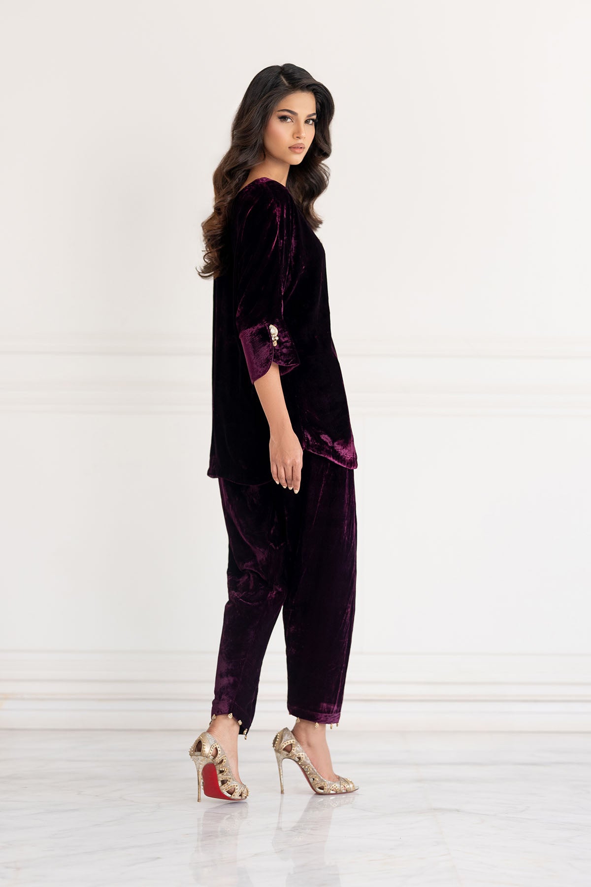 Berry Noir Velvet Kurta &amp; Pant Set