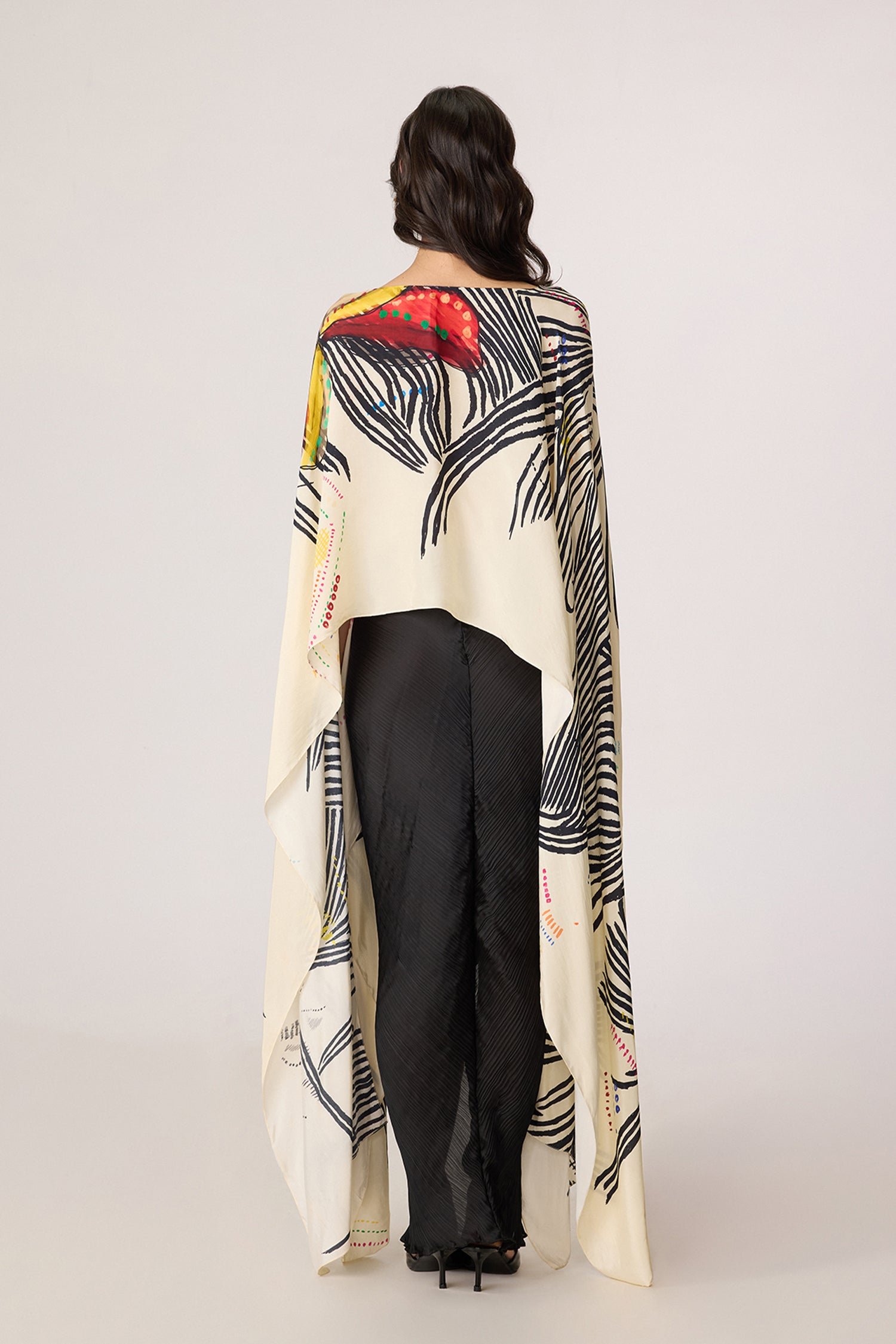 Genesis Cape, Gigi Skirt