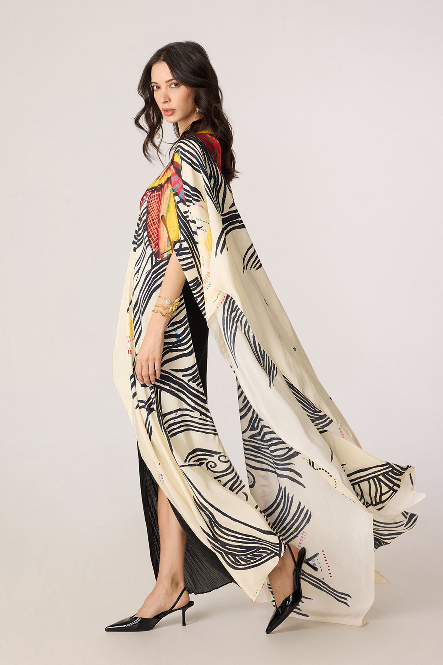 Genesis Cape, Gigi Skirt
